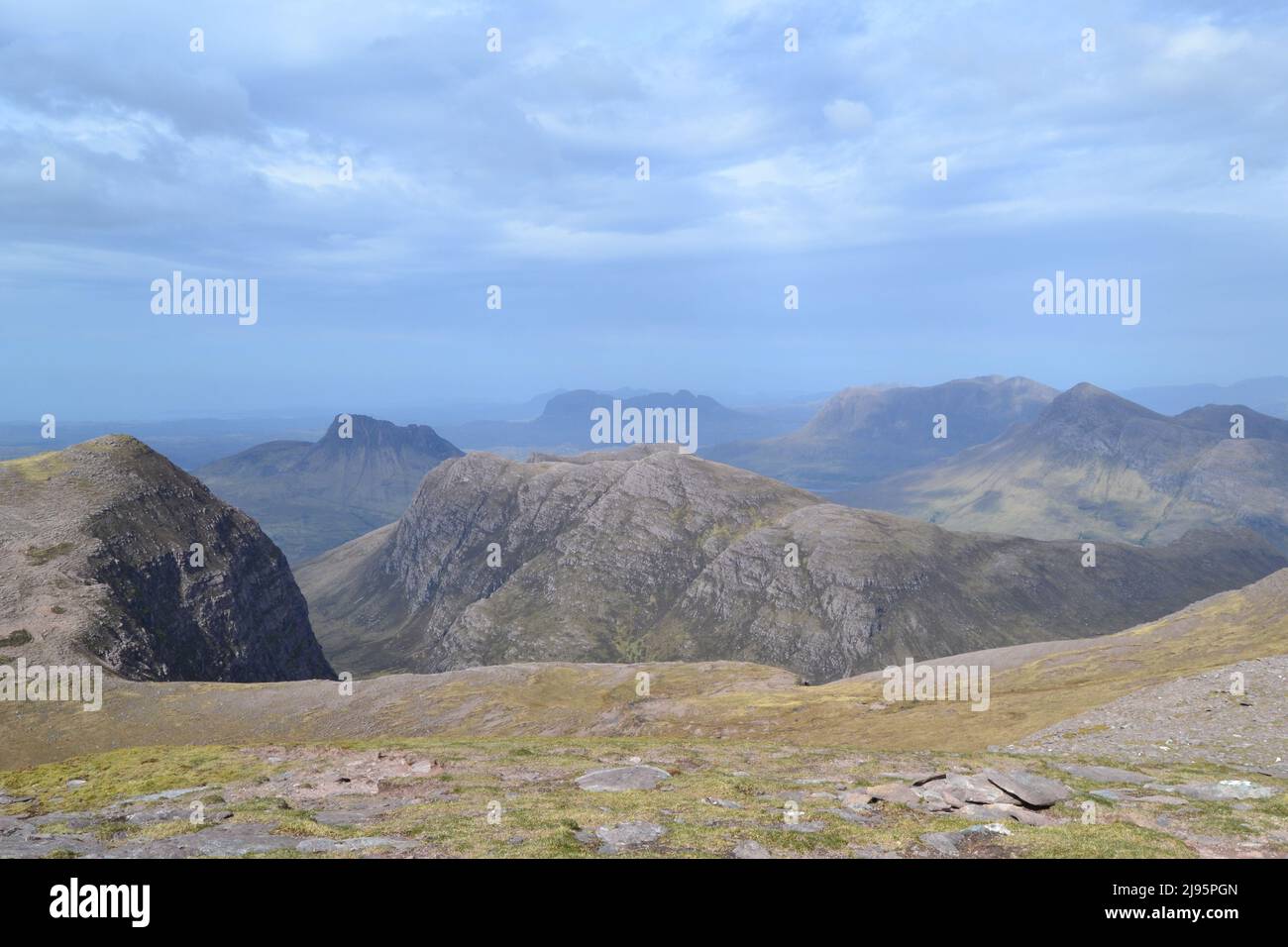 Superb view looking north from Ben Mor Coigach near Ullapool, views of the Fiddler (left) Suilven (far distance), Stac Poilaidh and Cul Mor Stock Photo