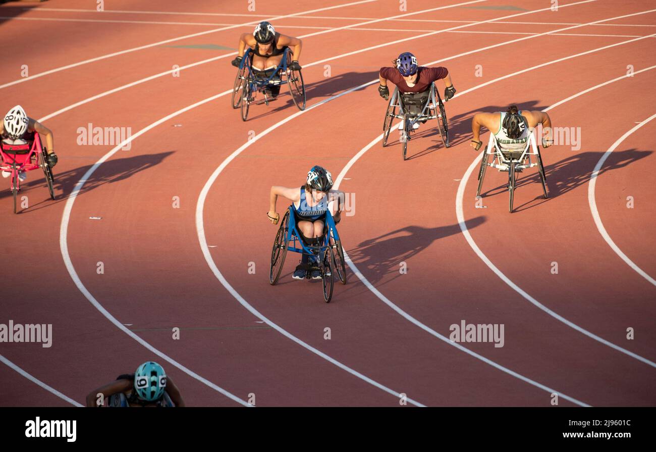 Austin Texas USA, May 13 2022 First curve start of the girls 400