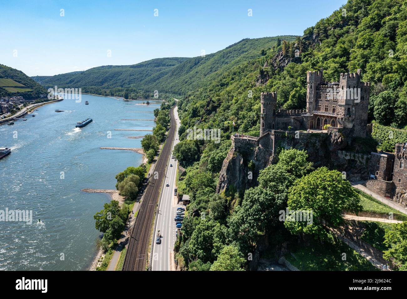 Rheinstein Castle, Romantik-Schloß Burg Rheinstein, Trechtingshausen, Rhine Valley, Germany Stock Photo