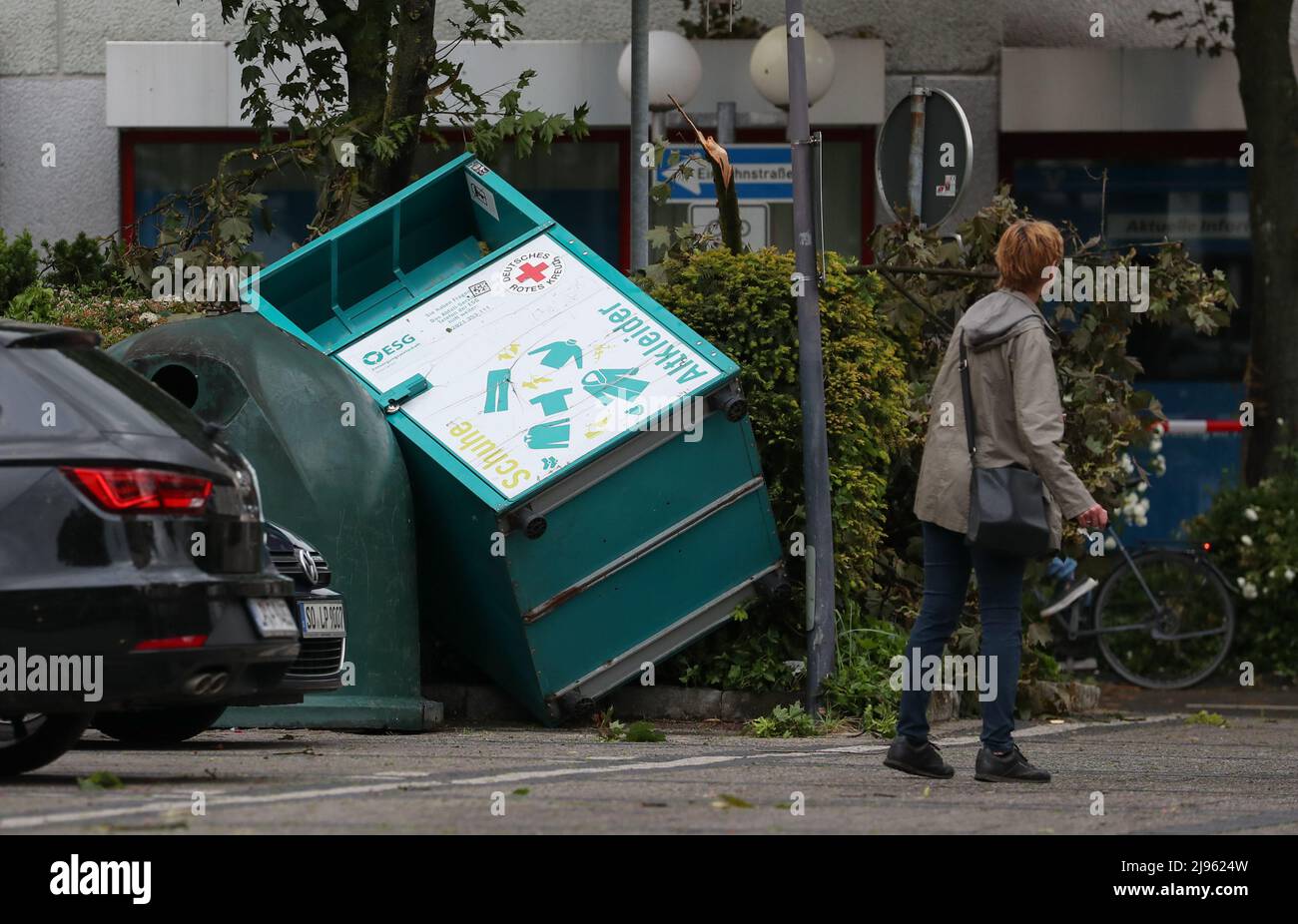 Downed container hi-res stock photography and images - Alamy