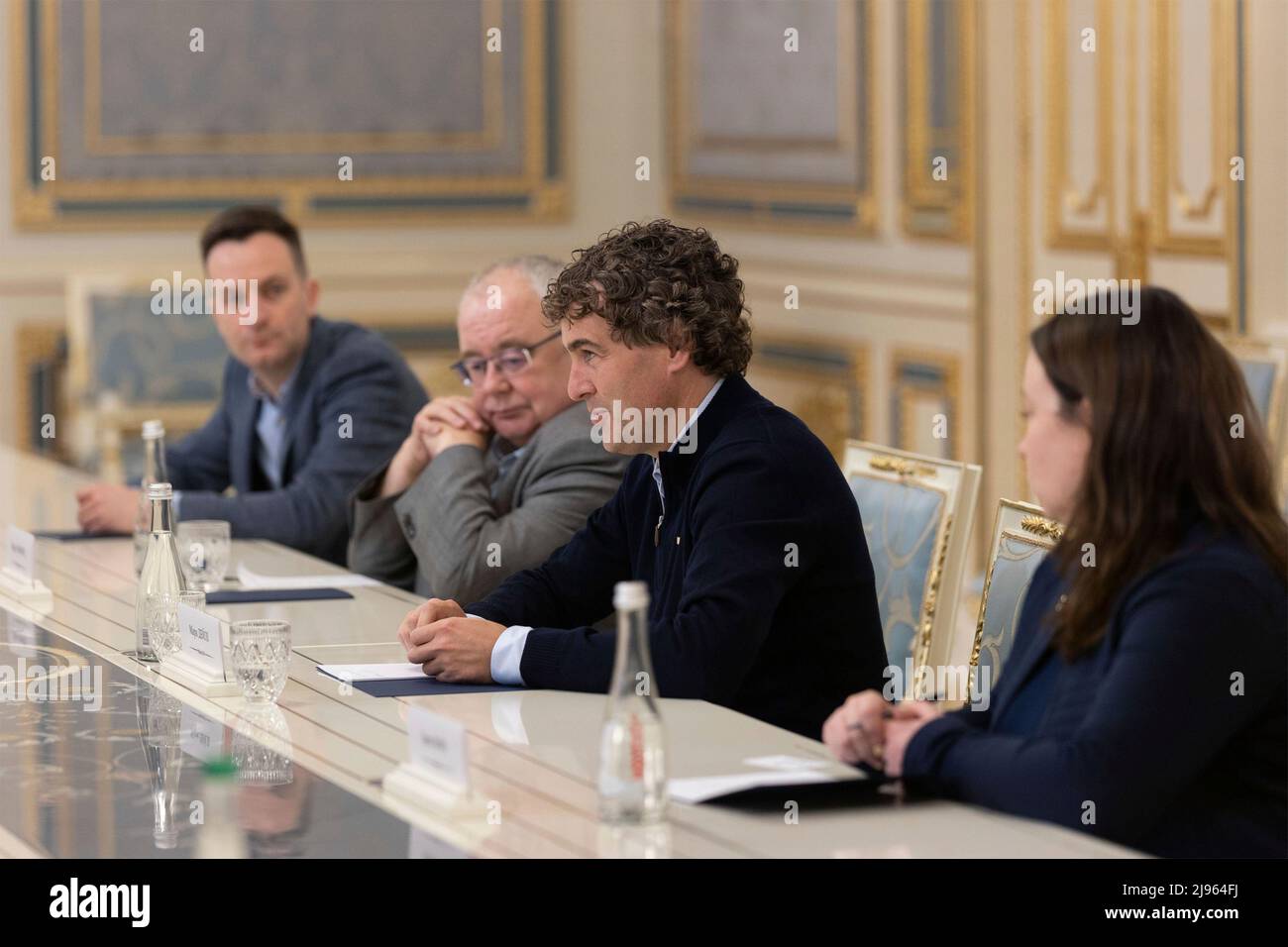 Kyiv, Ukraine. 20th May, 2022. Leader of the Irish Senate, Senator Mark Daly, center, listens during a bilateral meeting with Ukrainian President Volodymyr Zelenskyy, at the Mariinsky Palace, May 20, 2022 in Kyiv, Ukraine. Credit: Ukraine Presidency/Ukraine Presidency/Alamy Live News Stock Photo