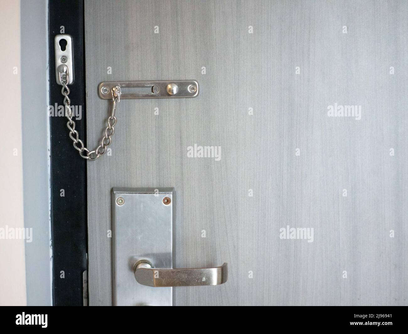 hotel room door when locked Stock Photo Alamy