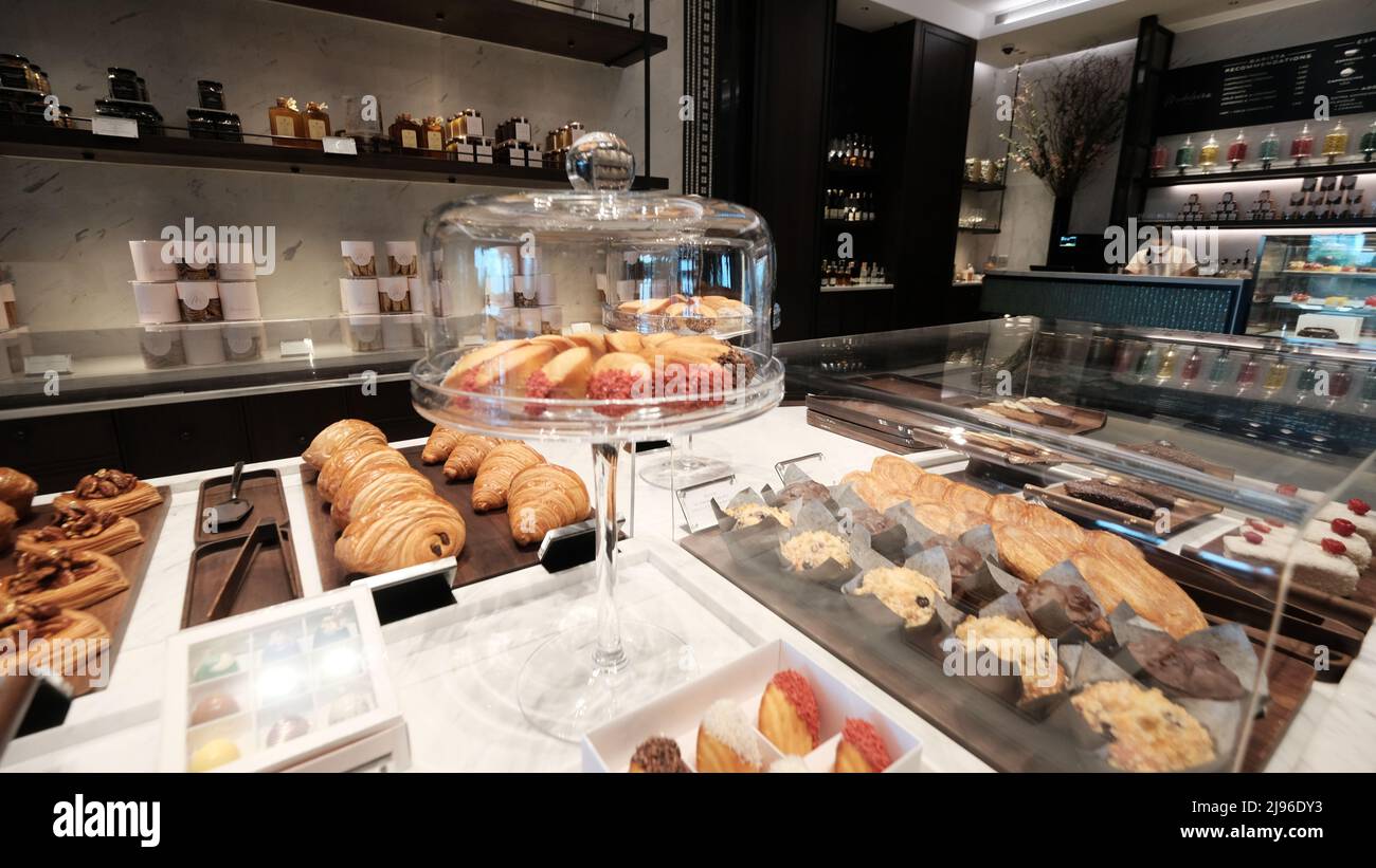 Bangkok Four Seasons Hotel Bakery Coffee Shop Cafe Madeleine Charoen