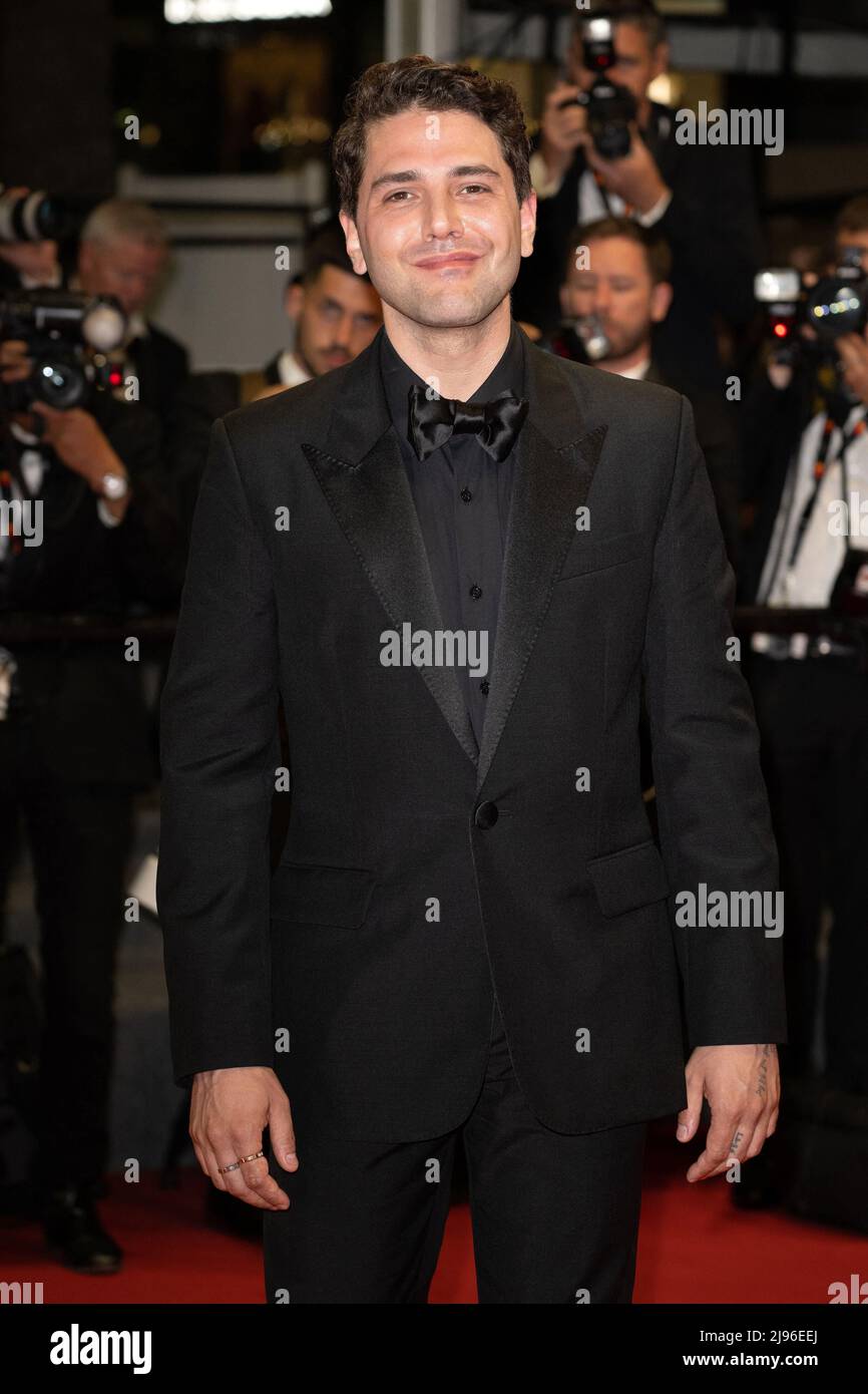 Xavier Dolan Shines in Green KRISVANASSCHE Suit at Cannes – The
