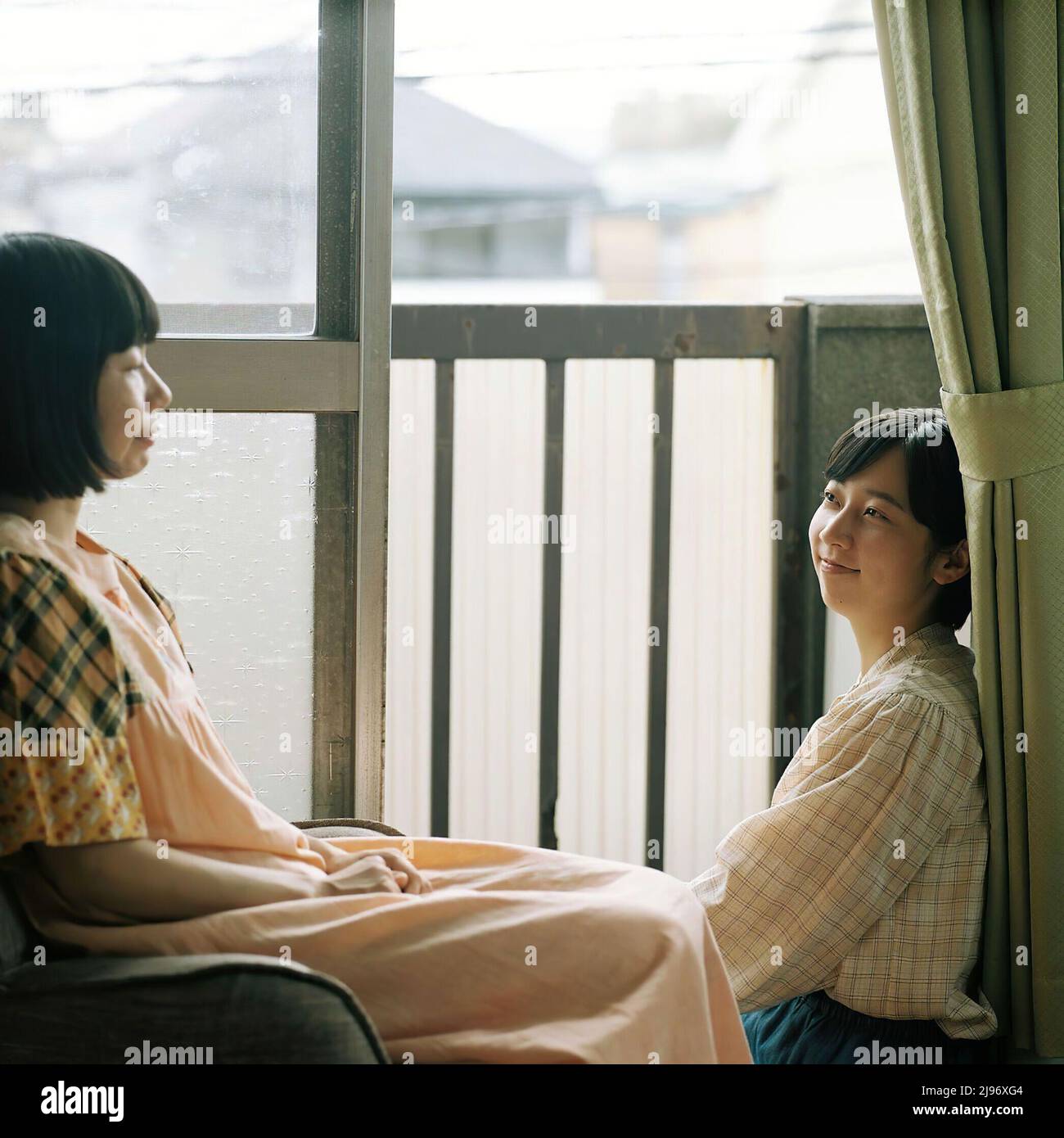 SAHO ITO and CHIKA ARAKI in HARUHARA-SAN'S RECORDER (2021) -Original title: HARUHARASAN NO UTA-, directed by KYOSHI SUGITA. Credit: Iha Films / Album Stock Photo