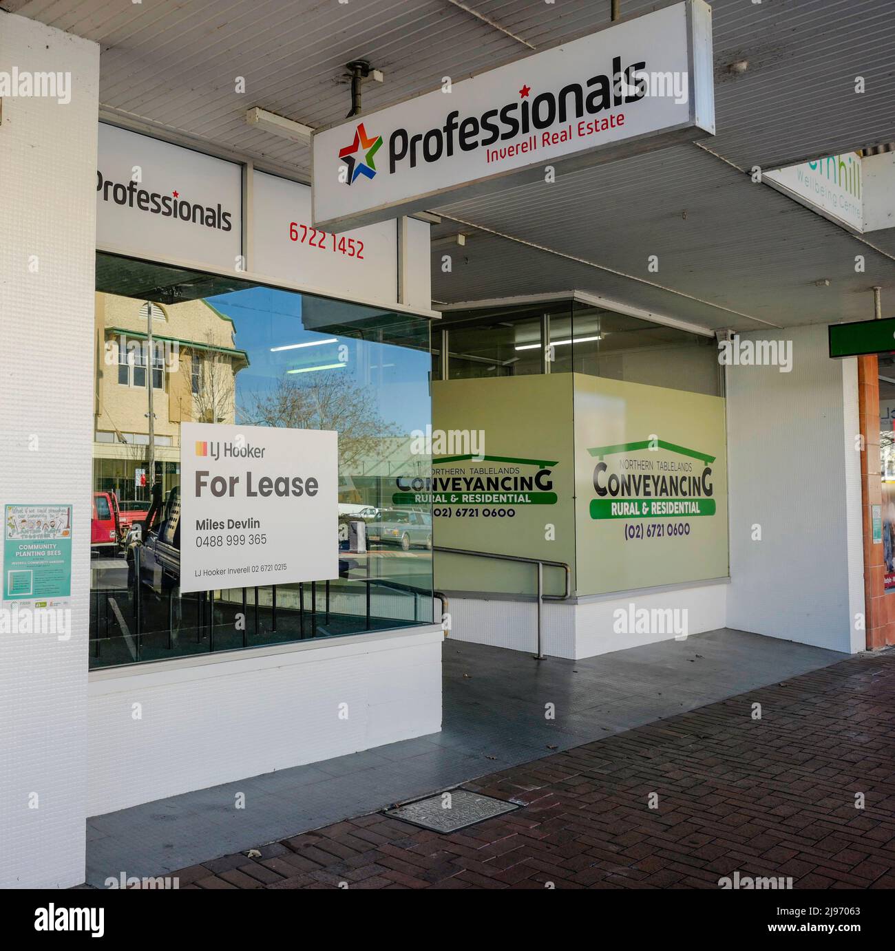 Real estate agent australia hires stock photography and images Alamy