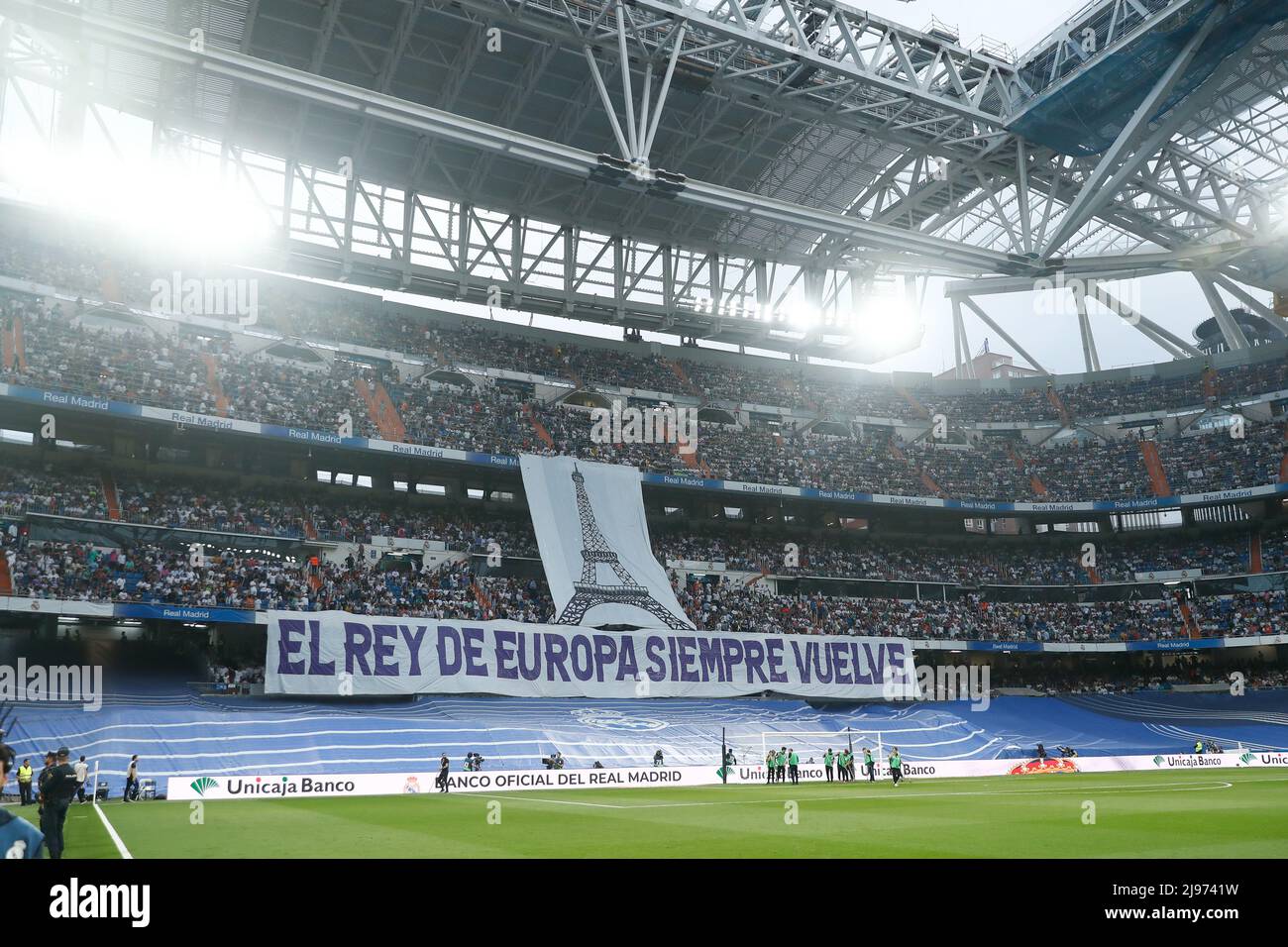 THE UEFA CHAMPIONS LEAGUE IS BACK AT THE BERNABÉU TODAY, THE KING