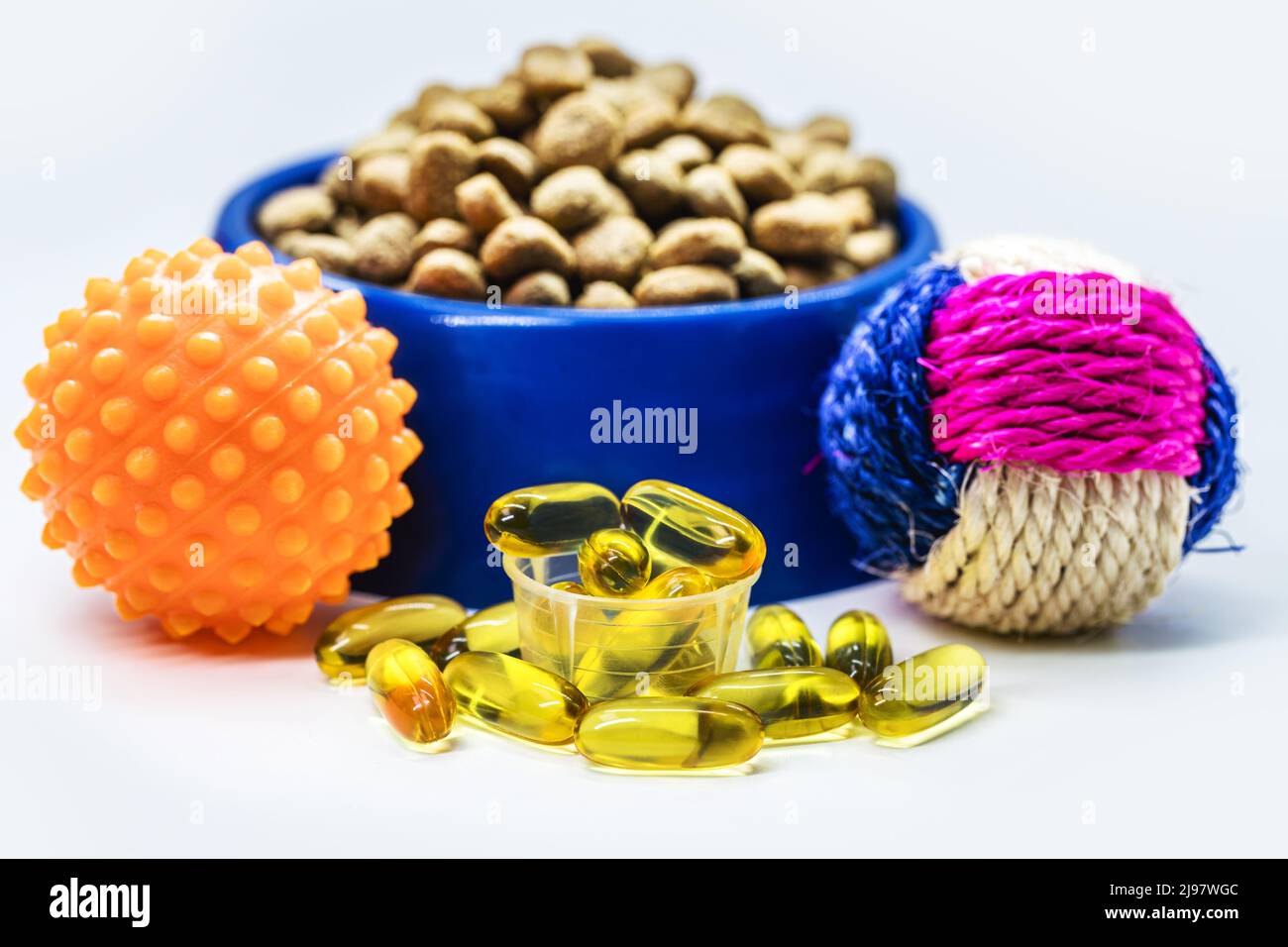 bowl of pet food with omega 3, Vitamin Supplement that controls ...