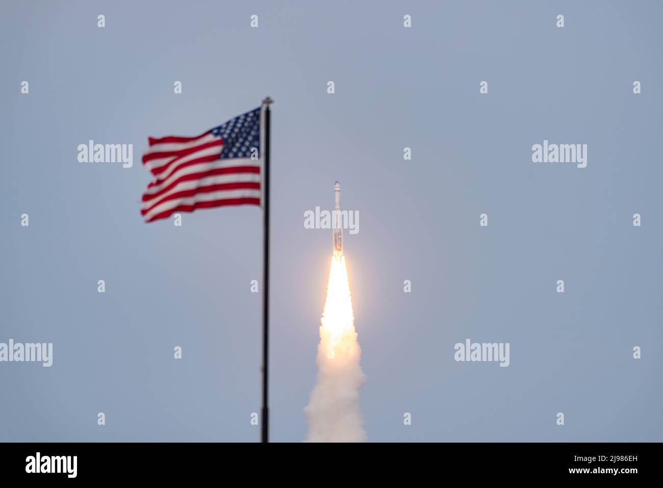 ULA Atlas V Launching The Boeing Starliner OFT-2 Mission Stock Photo