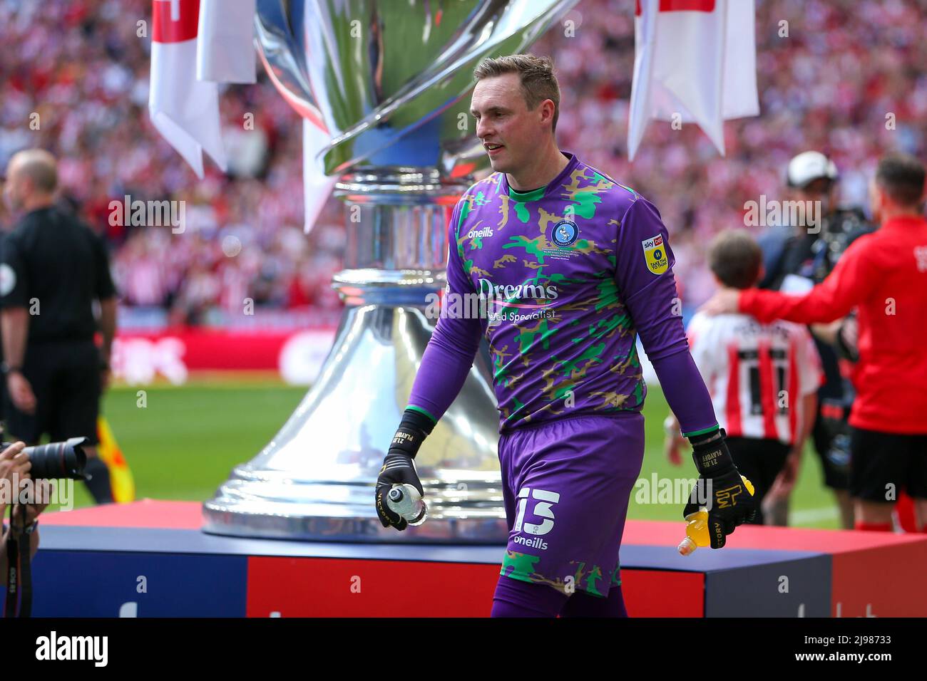 Wembley Stadium, London, UK. 21st May, 2022. FA League 1 promotion play