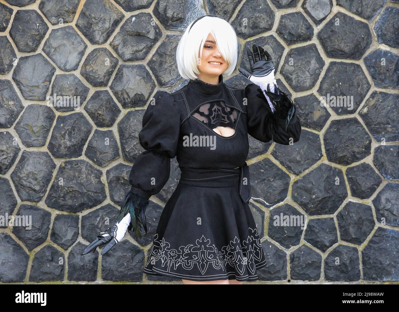 Düsseldorf, NRW, Germany. 21st May, 2022. A cosplayer as 2B from Nier Automata. Tens of thousands of visitors and cosplayers enjoy the warm sunshine along the river Rhine embankment in their outfits inspired by Japanese anime, video and games. Stage performances, cosplay, stalls and demonstrations of Japanese culture, sports and traditions are featured at Düsseldorf's annual Japan Day, celebrating Japan and the Japanese community in the city. Düsseldorf is home to the largest Japanese community in Germany. Credit: Imageplotter/Alamy Live News Stock Photo