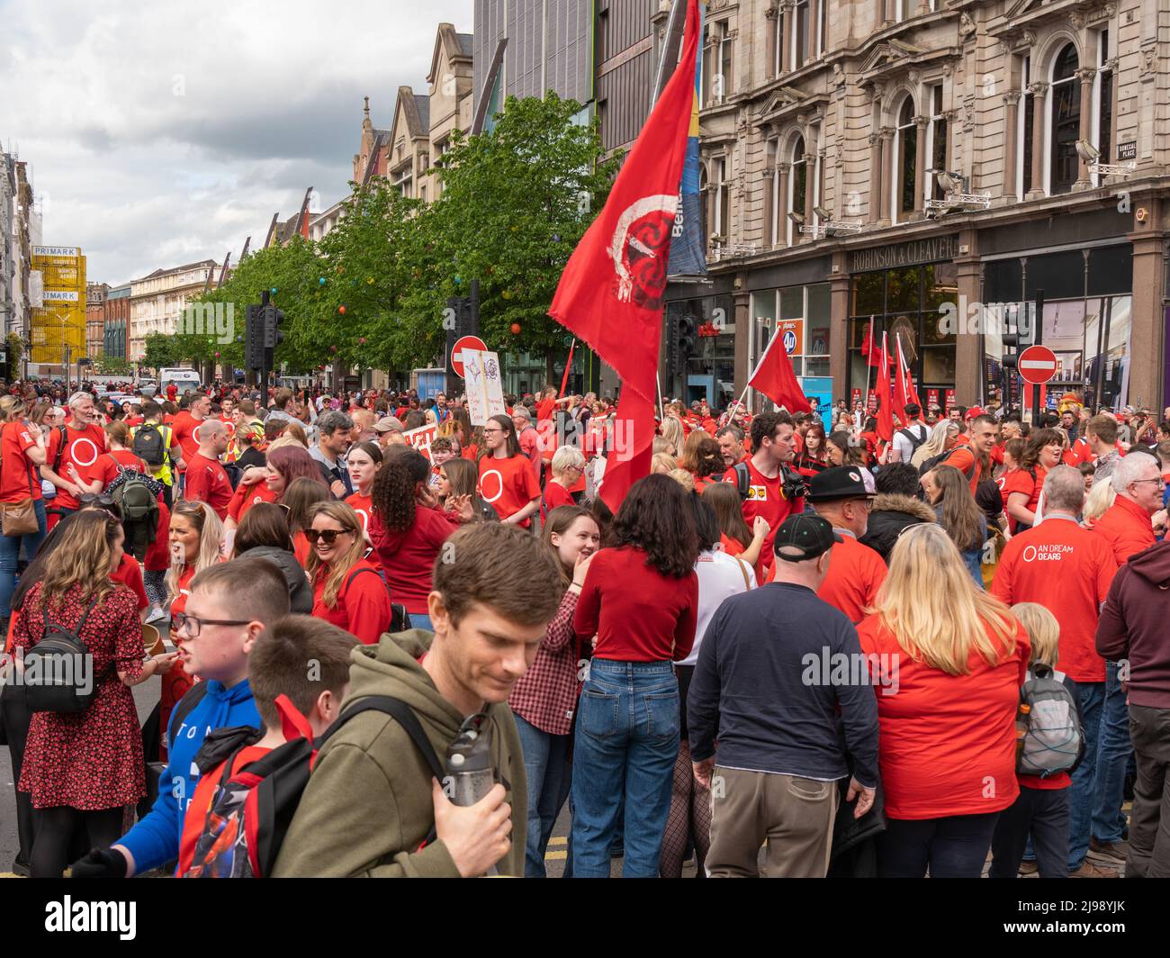 Belfast, Northern Ireland, UK, 21 May 2022. Irish language rally, Belfast. Thousands attended a rally in Belfast calling for Irish language legislation. The protesters marched from West Belfast to City Hall where they were addressed by Irish speakers. The event was organised by An Dream Dearg. Stock Photo