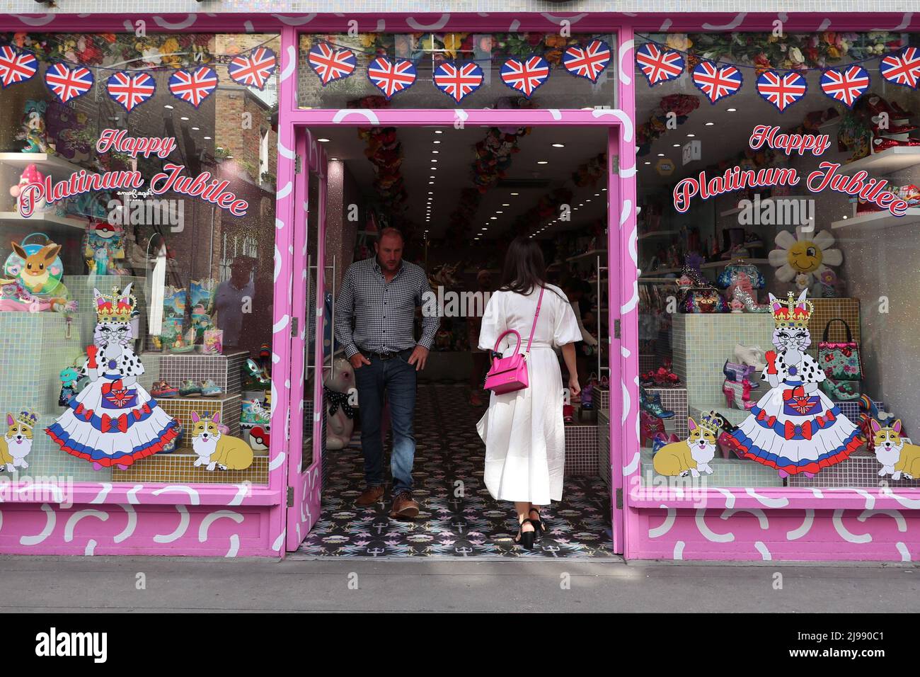 Jubilee decorations hires stock photography and images Alamy