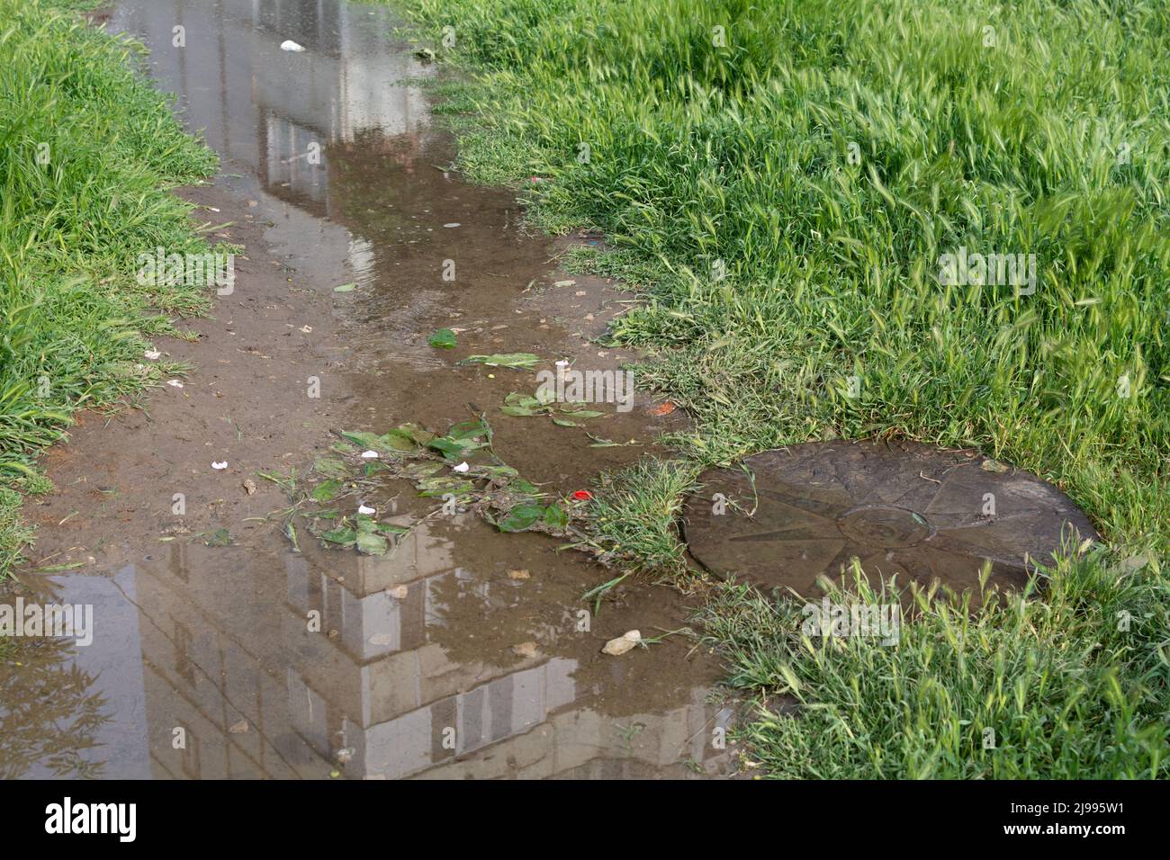 Water breakthrough sewer. Breakthrough of water in the heating main ...