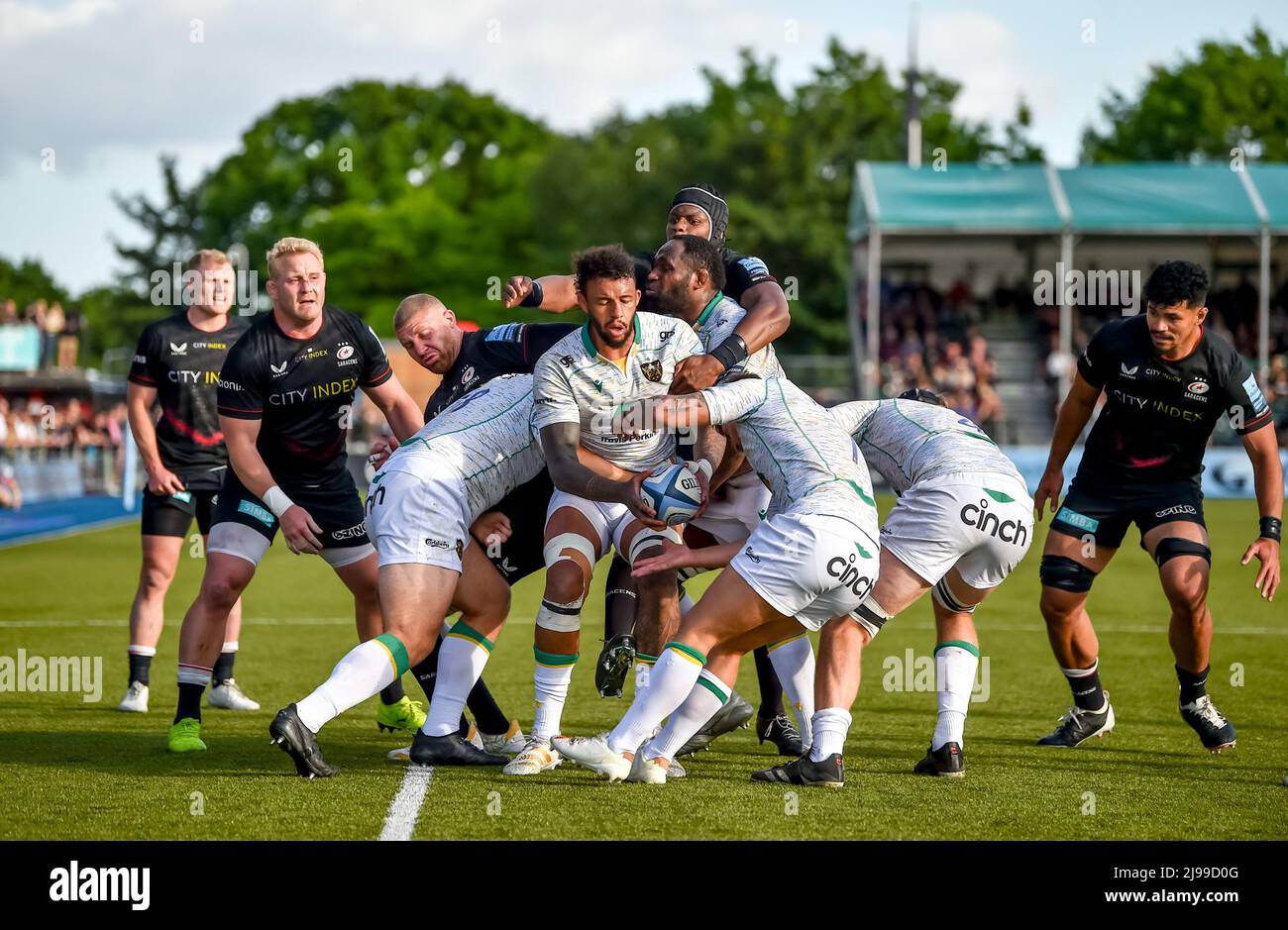 Courtney Lawes of Northampton Saints secures the line in ball during the Gallagher Premiership Rugby match between Saracens and Northampton Saints at the StoneX Stadium, London, England on 21 May 2022. Photo by Phil Hutchinson. Editorial use only, license required for commercial use. No use in betting, games or a single club/league/player publications. Credit: UK Sports Pics Ltd/Alamy Live News Stock Photo