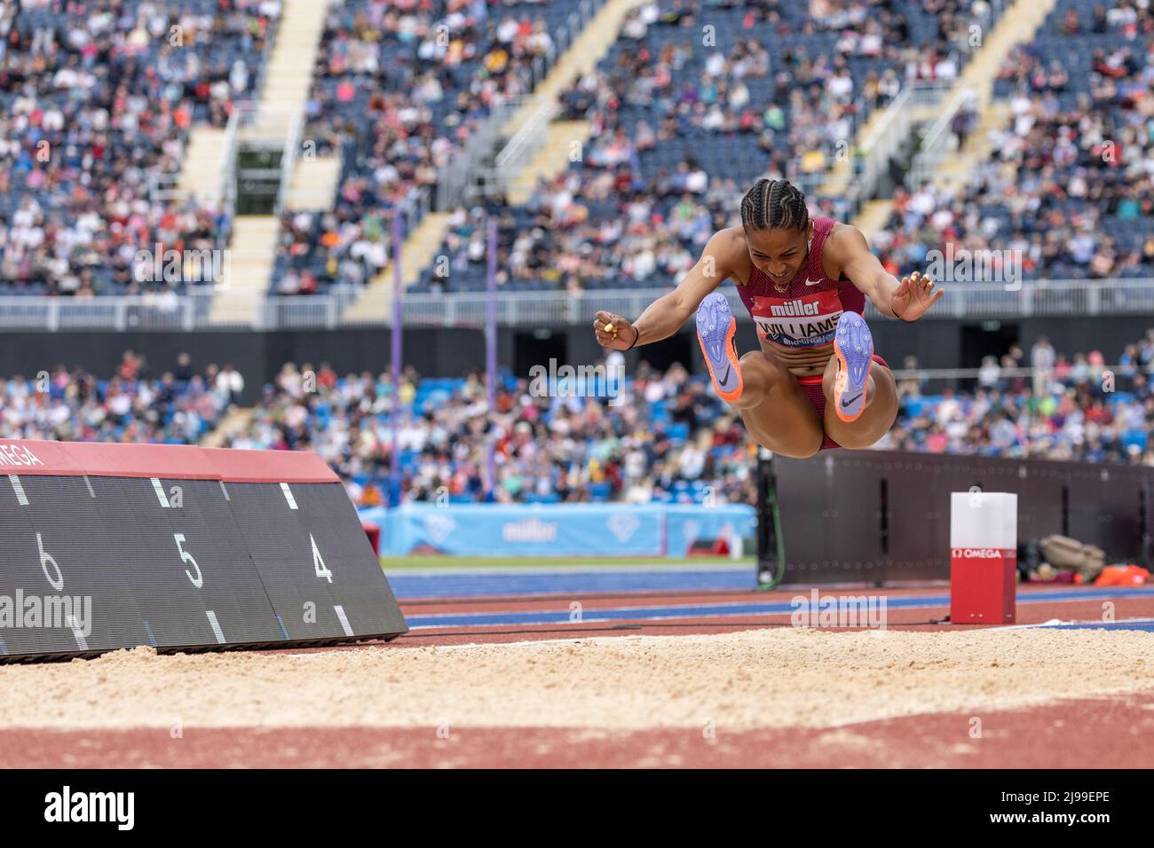 Usa long jump womens hi-res stock photography and images - Alamy