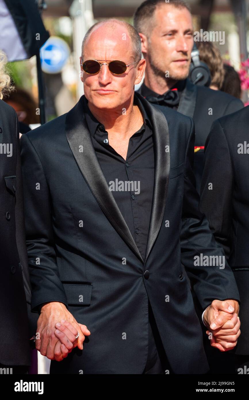 Woody deals harrelson sunglasses