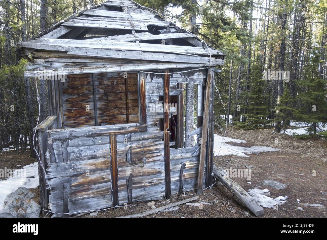 Historic Hummingbird Plume Fire Lookout Wooden Log Cabin Exterior. Kananaskis Country Alberta at Foothills of Canadian Rocky Mountains Stock Photo