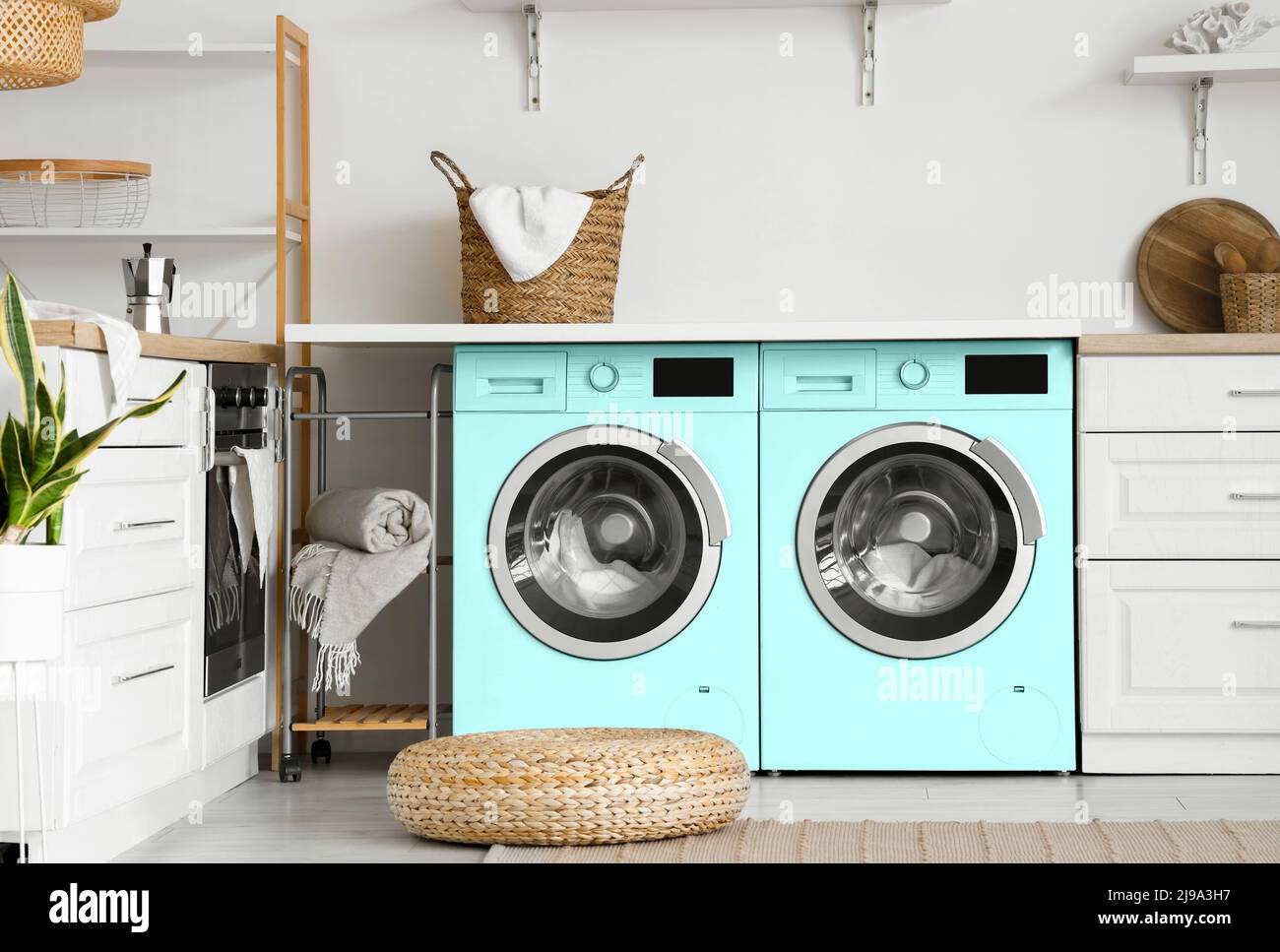 Eco wash and washing machines hi res stock photography and images
