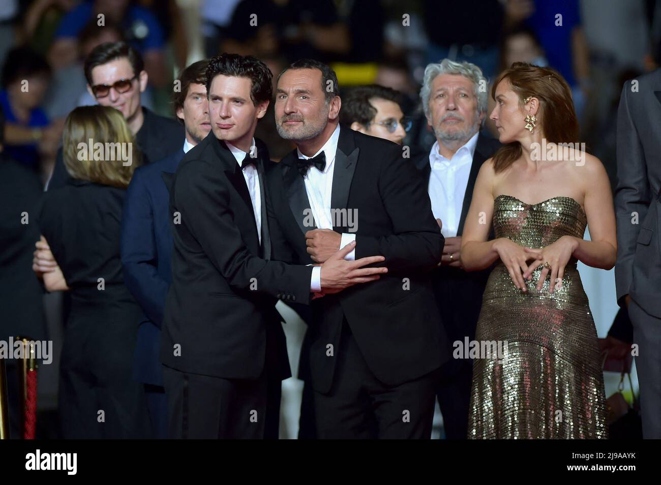 Cannes 2019 : Le Daim de Quentin Dupieux avec Jean Dujardin, déjanté mais décevant
