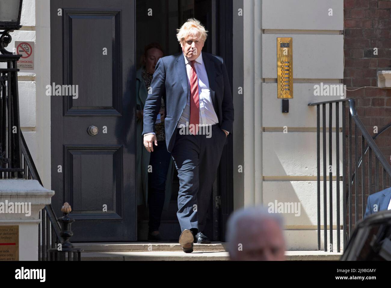 London - 20/05/2022.UK Prime minister Boris Johnson is seen walking from the Tory Party Head Quarters back to Downing Street, Central London, as the M Stock Photo