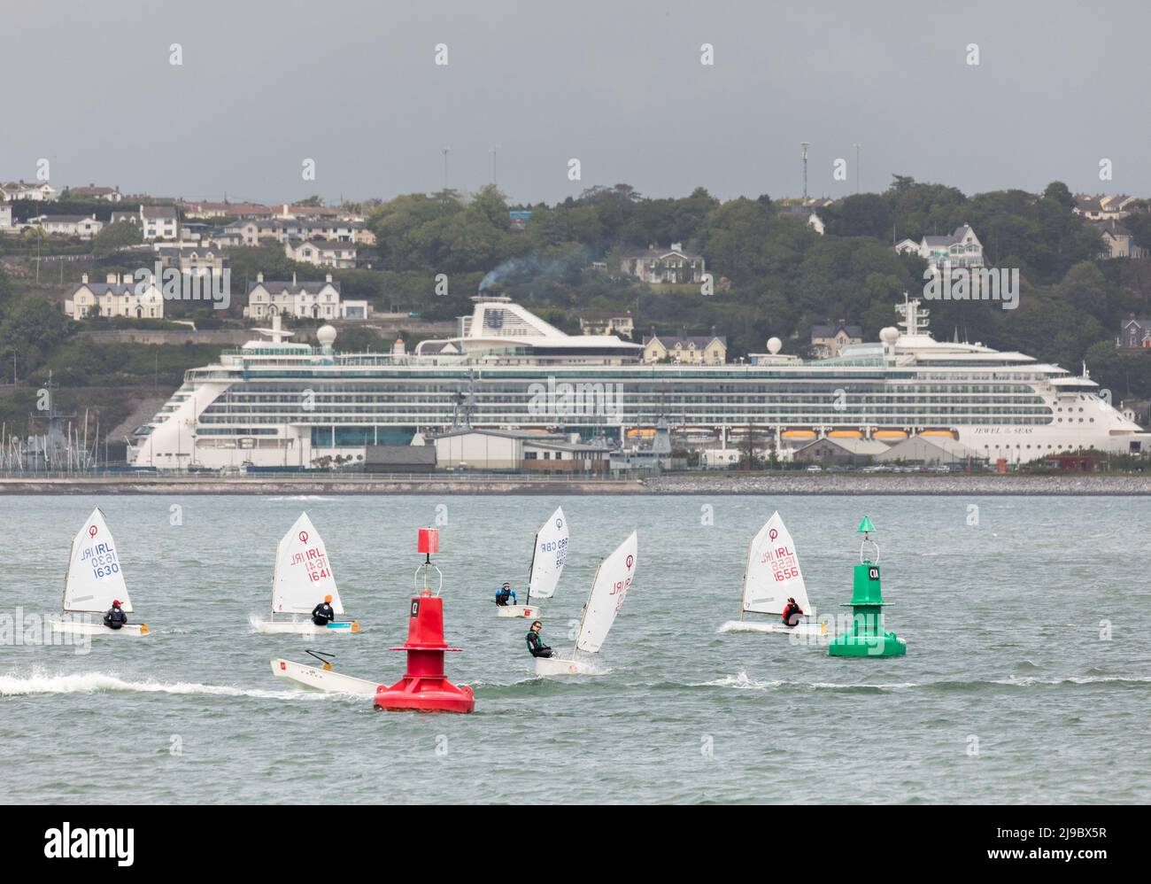 Jewel yacht hi-res stock photography and images - Alamy