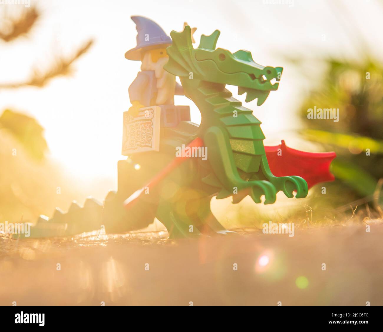 Lego classic dragon hi-res stock photography and images - Alamy