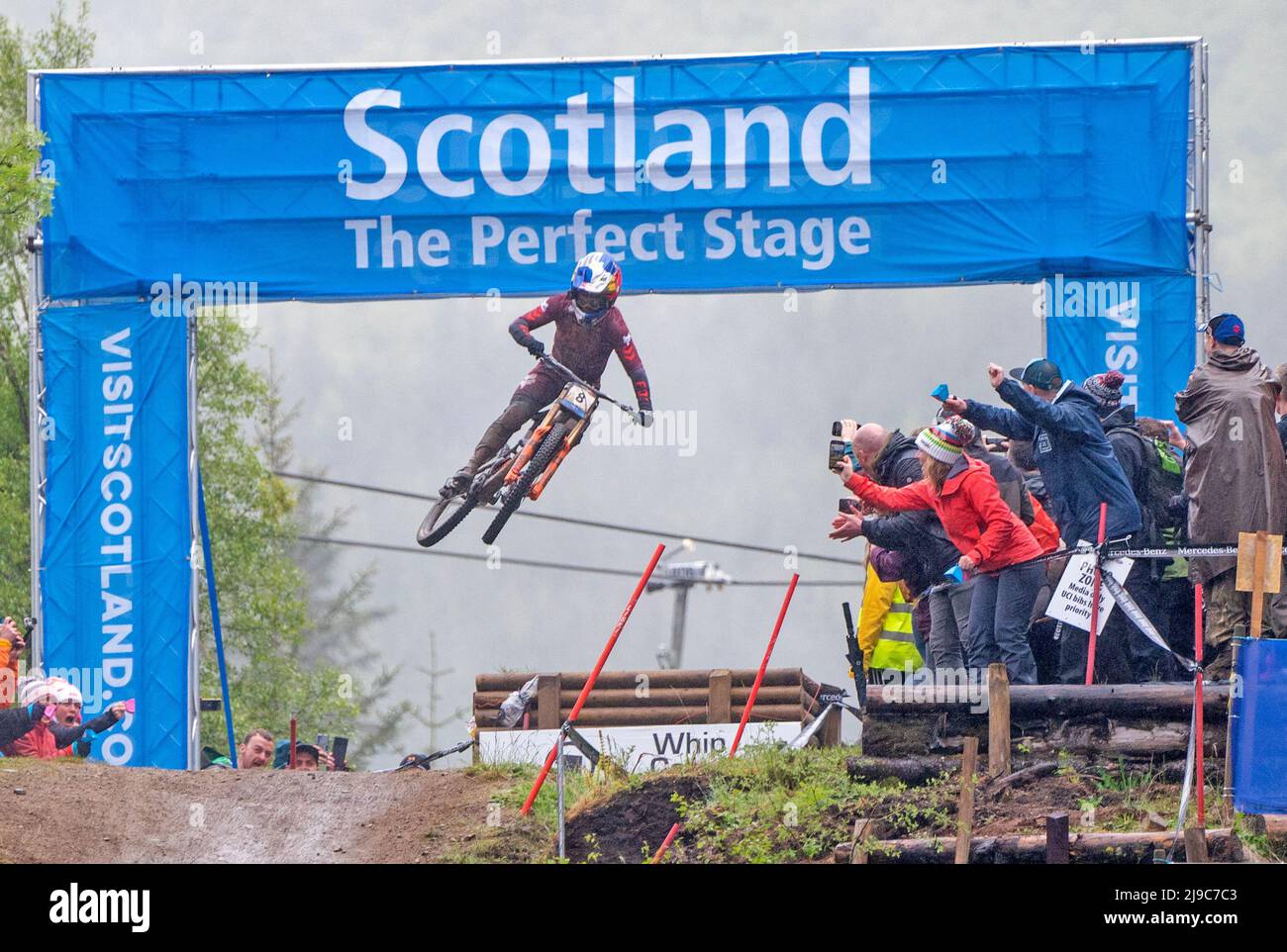 mercedes benz downhill world cup