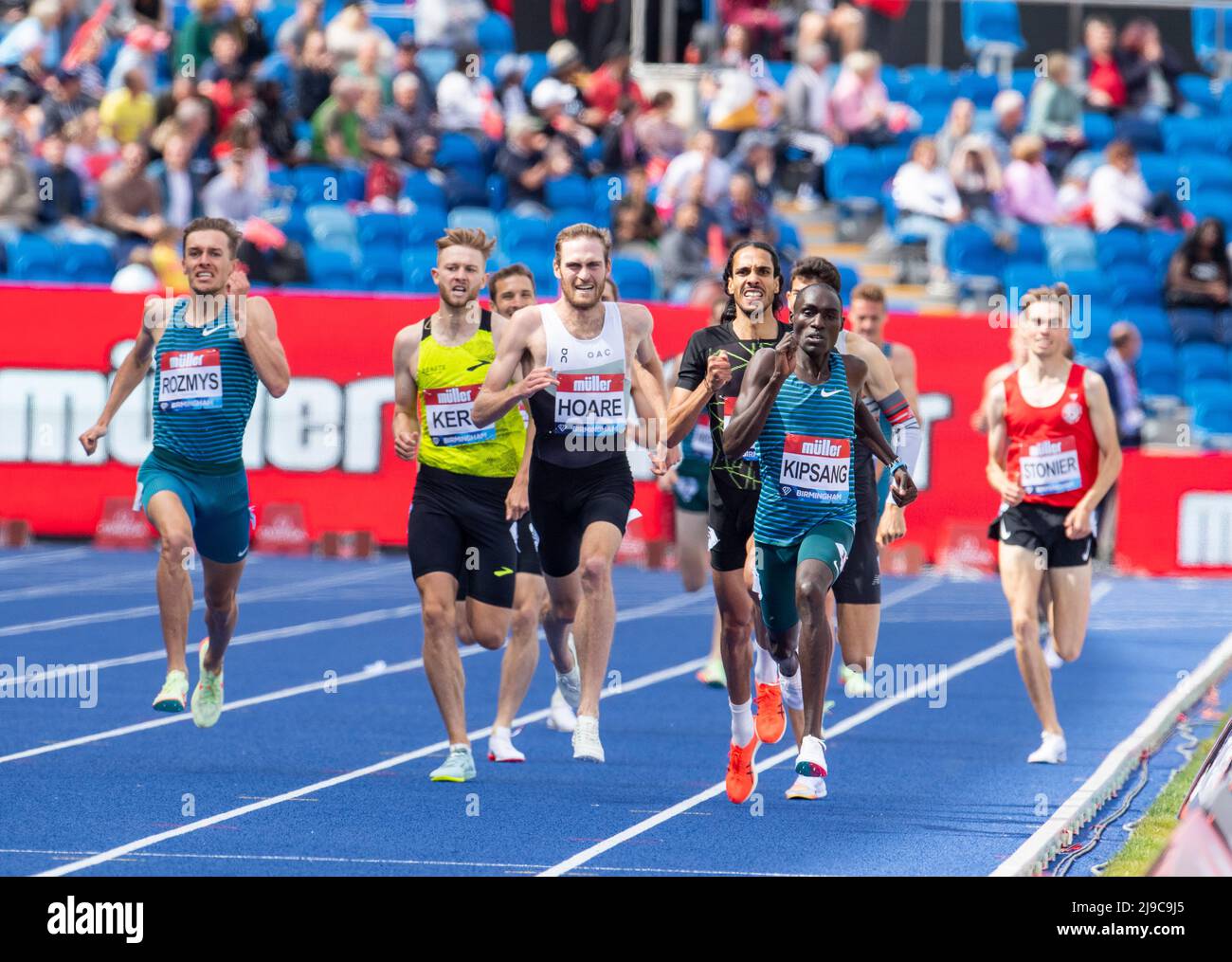 Michal Rozmys, Josh Kerr, Oliver Hoare, Mohamed Katir and Abel Kipsang