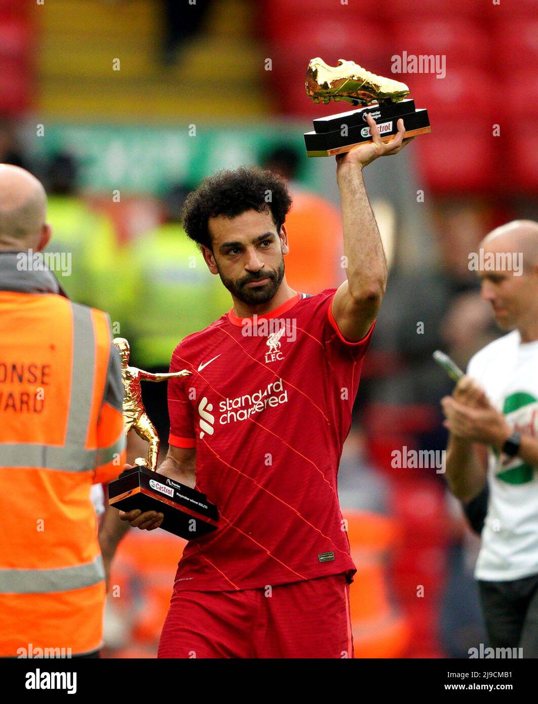 Liverpool s Mohamed Salah with the golden boot award after the