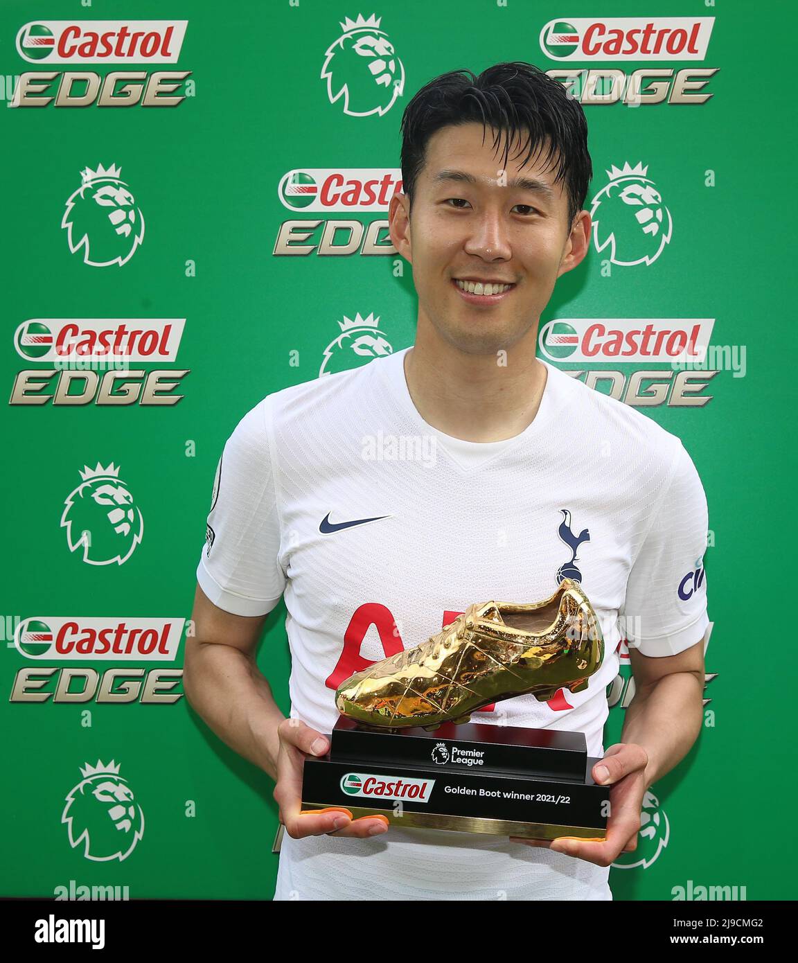 Heung min son golden boot hi-res stock photography and images - Alamy