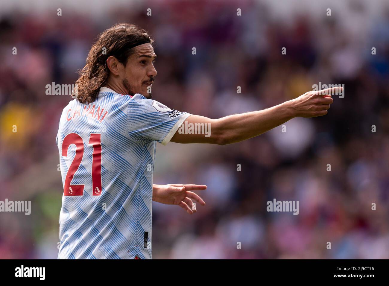 LONDON, UK. MAY 22ND Edinson Cavani of Manchester United gestures during the Premier League match between Crystal Palace and Manchester United at Selhurst Park, London on Sunday 22nd May 2022. (Credit: Federico Maranesi | MI News) Credit: MI News & Sport /Alamy Live News Stock Photo