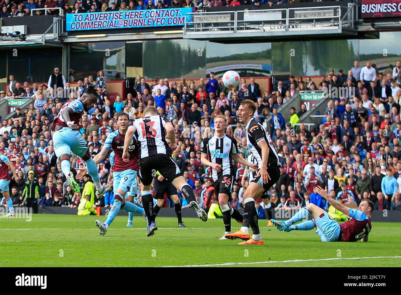 Maxwel 20 of Burnley has a header on goal Stock Photo Alamy