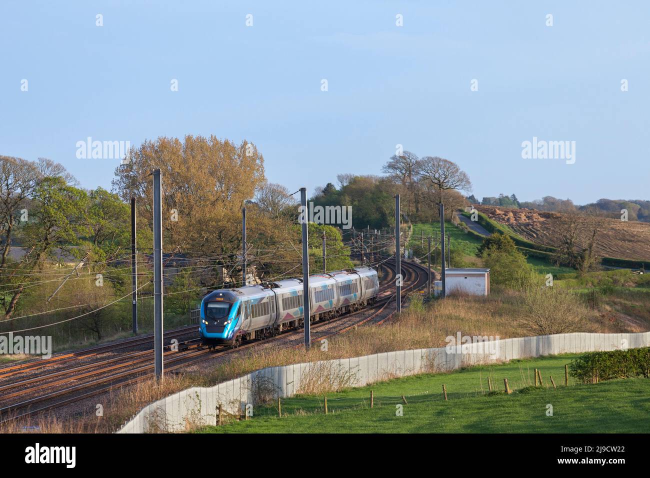 First Transpennine Express CAF class 397 electric train 397008 on the ...