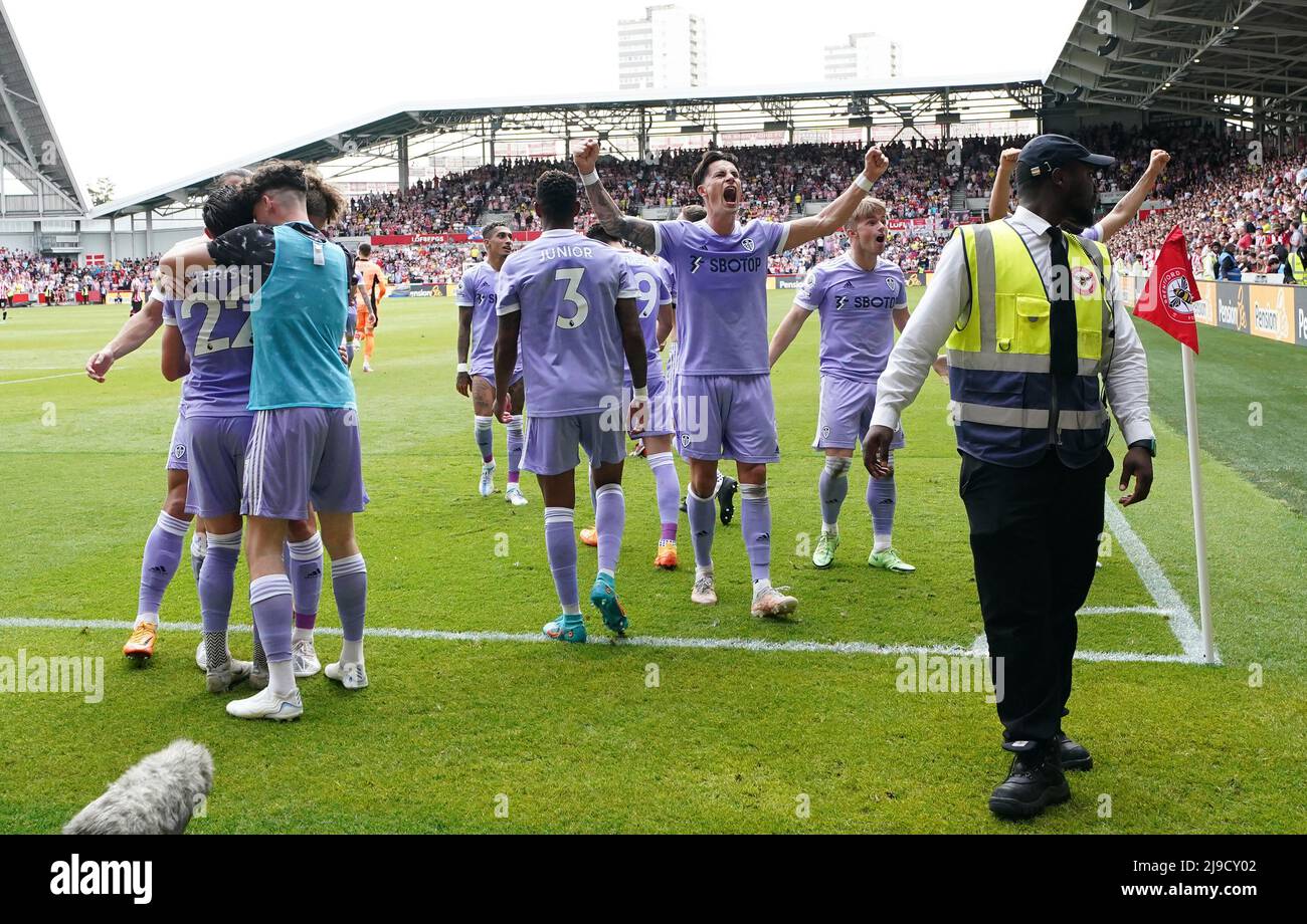 Leeds United's Robin Koch celebrates after Jack Harrison scores their