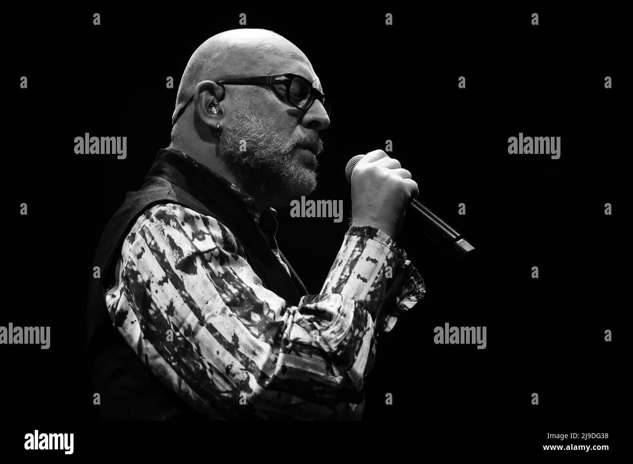The famous Italian crooner Mario Biondi returns to concert in 2022 in the most important Italian theaters with his Romantic Tour Stock Photo