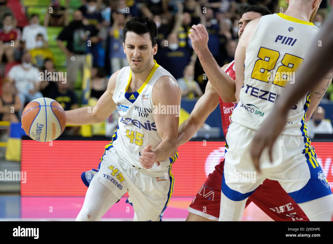 Italian basketball championship hi-res stock photography and images - Alamy