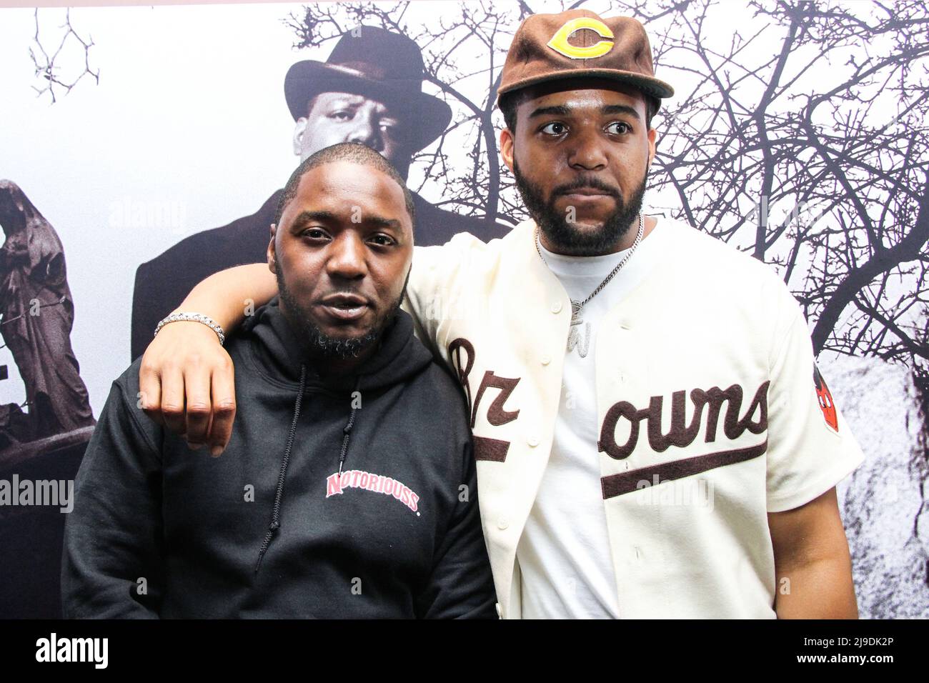 New York City, United States. 20th May, 2022. MANHATTAN, NEW YORK CITY, NEW  YORK, USA - MAY 20: American rapper Lil' Cease and American actor C. J.  Wallace attend the 50th Birthday