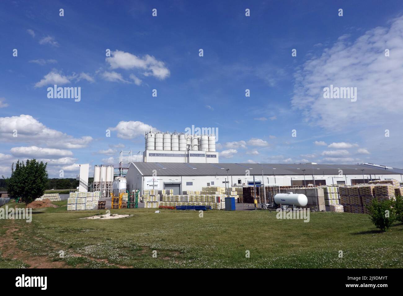 Saint-Gobain Weber GmbH, Niederlassung Weilerswist, Tochterunternehmen des französischen Industriekonzern Saint-Gobain AG, Nordrhein-Westfalen, Deutsc Stock Photo