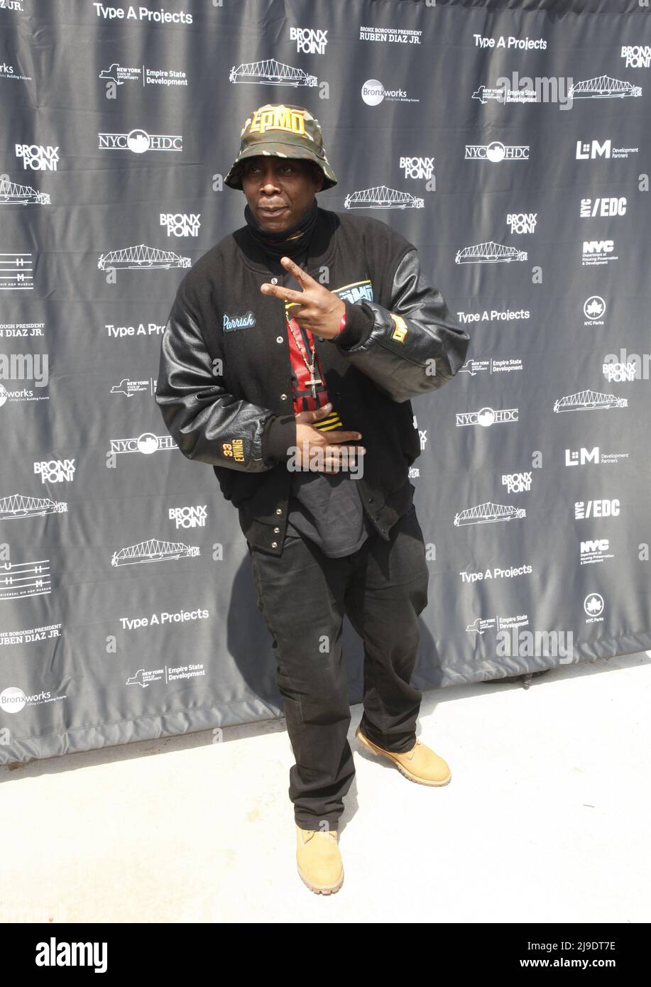 Official Groundbreaking Ceremony at Bronx Point, the future home of the Universal Hip Hop Museum Bronx, NY Featuring: PMD of EPMD Where: Bronx, New York, United States When: 20 May 2021 Credit: Derrick Salters/WENN.com Stock Photo