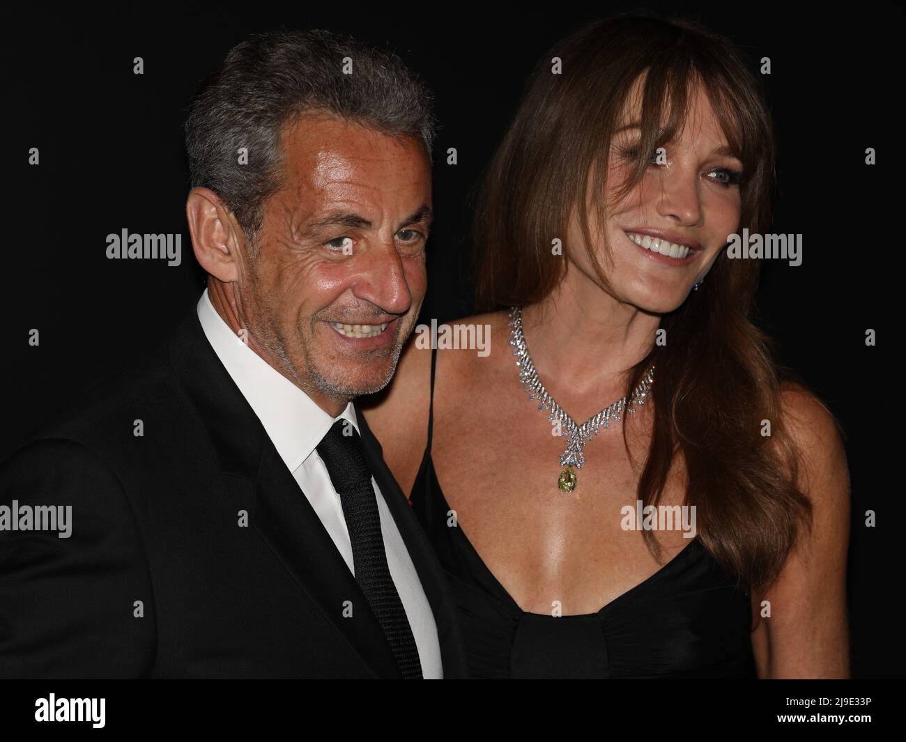 May 23, 2022, Cannes, Cote d'Azur, France: Former president of France NICOLAS SARKOZY and his wife CARLA BRUNI SARKOZY attend the KERING Women in Motion Awards photocall during 75th annual Cannes Film Festival (Credit Image: © Mickael Chavet/ZUMA Press Wire) Stock Photo