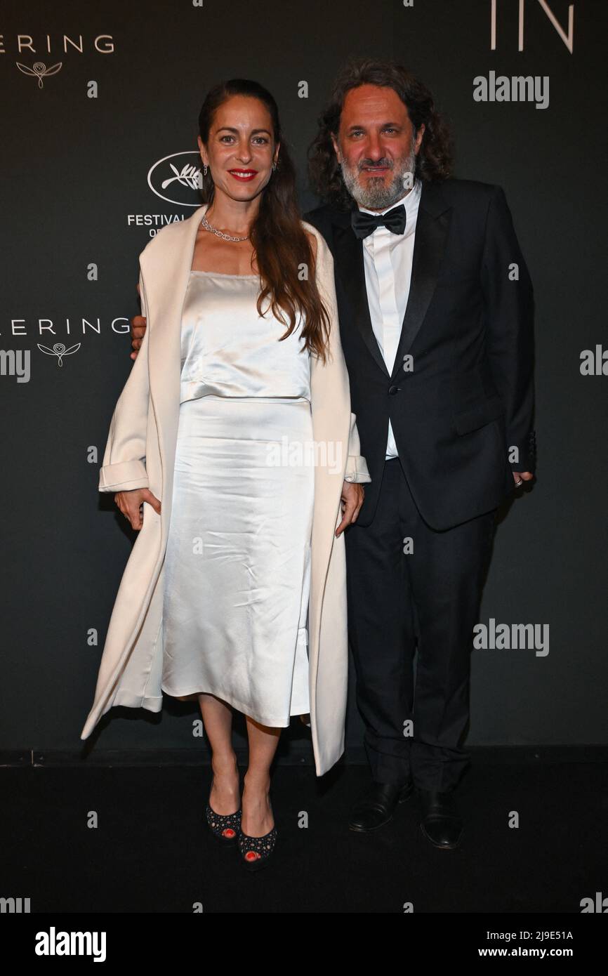 Cannes, France. 22nd May, 2022. Cannes, France. 22nd May, 2022. Audrey Dana, Olivier Delbosc attending the Kering Women In Motion Awards Photocall during the 75th Cannes Film Festival in Cannes, France on May 22, 2022. Photo by Julien Reynaud/APS-Medias/ABACAPRESSS.COM Credit: Abaca Press/Alamy Live News Stock Photo