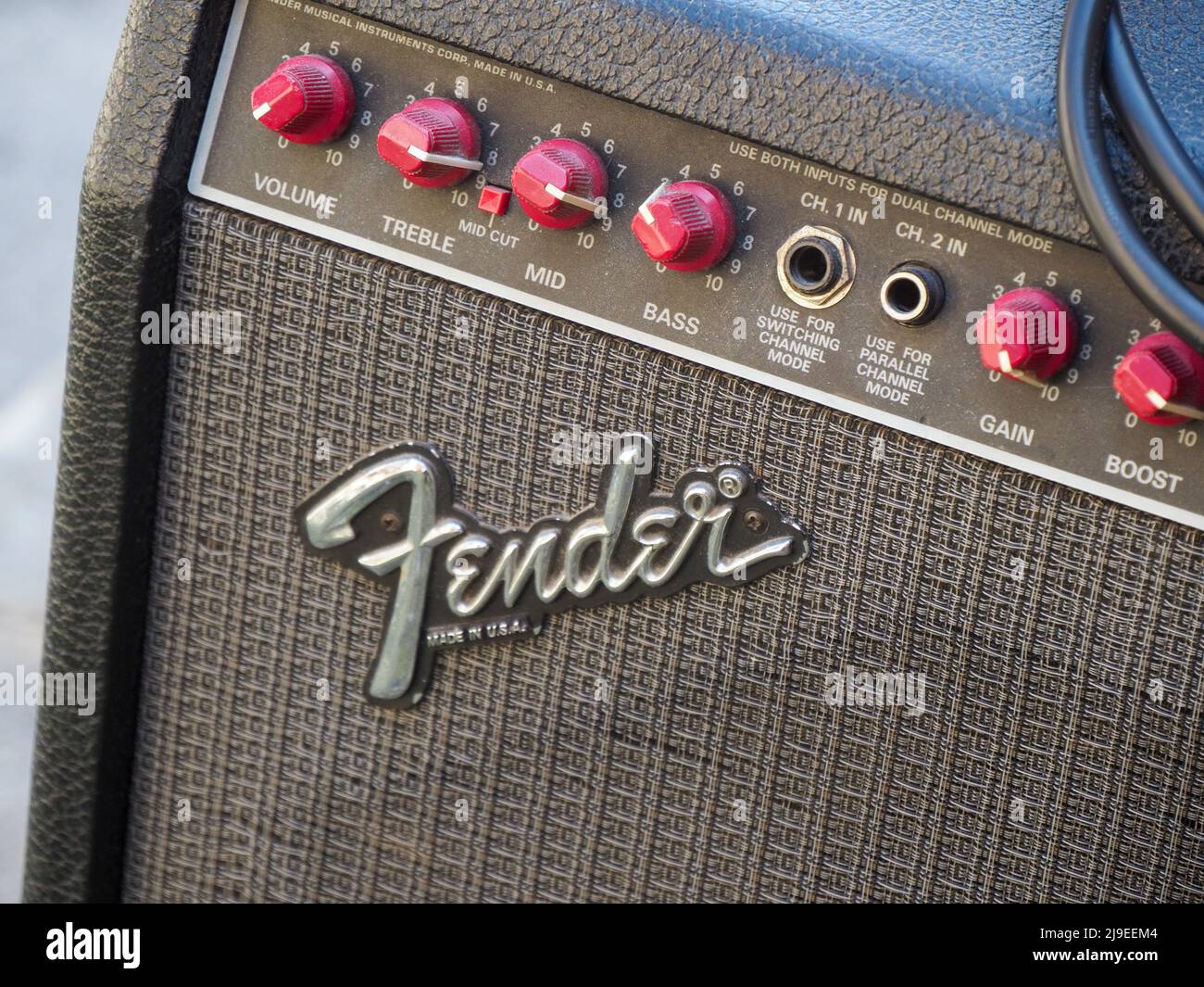 vintage fender valve guitar amplifier Stock Photo Alamy