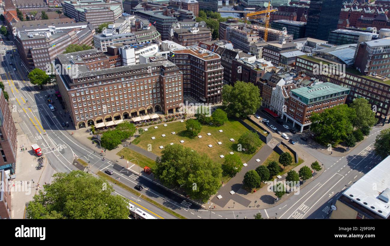 Hamburg park hi-res stock photography and images - Alamy