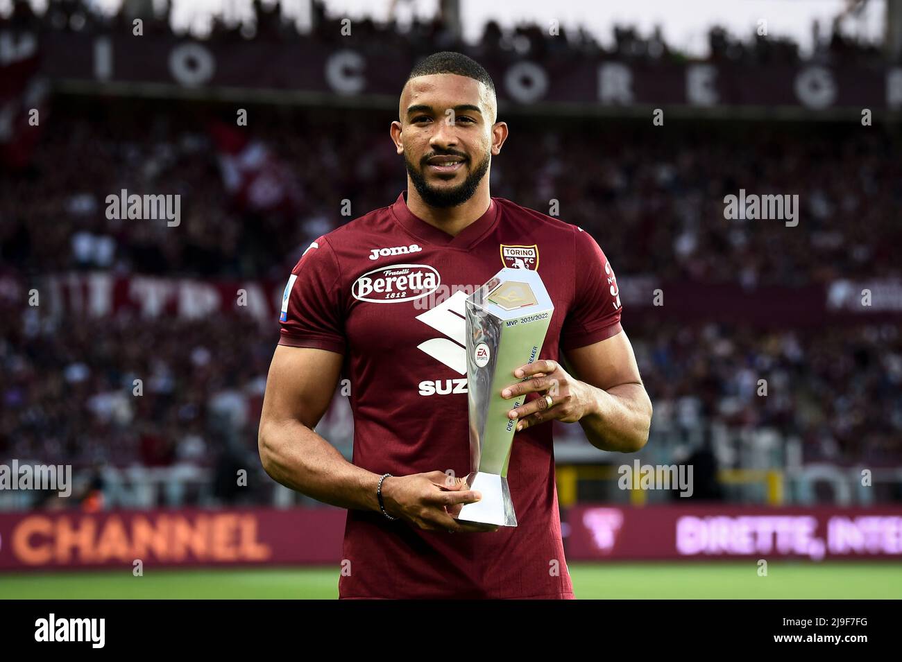 Turin, Italy. 20 May 2022. Players of Torino FC pose for a team photo prior  to the Serie A football match between Torino FC and AS Roma. Credit: Nicolò  Campo/Alamy Live News