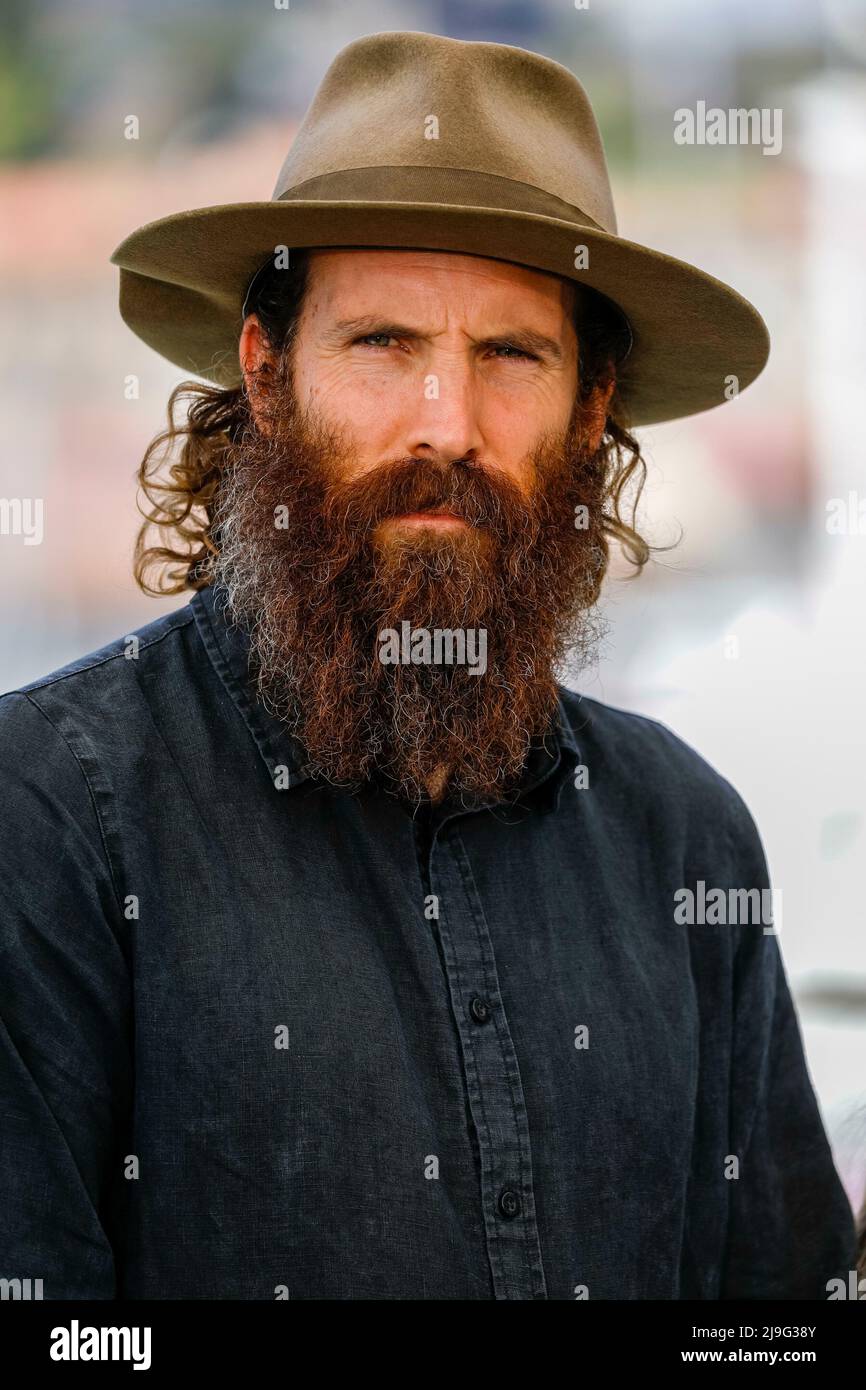 Cannes, Frankreich. 21st May, 2022. Thomas M. Wright poses at the ...