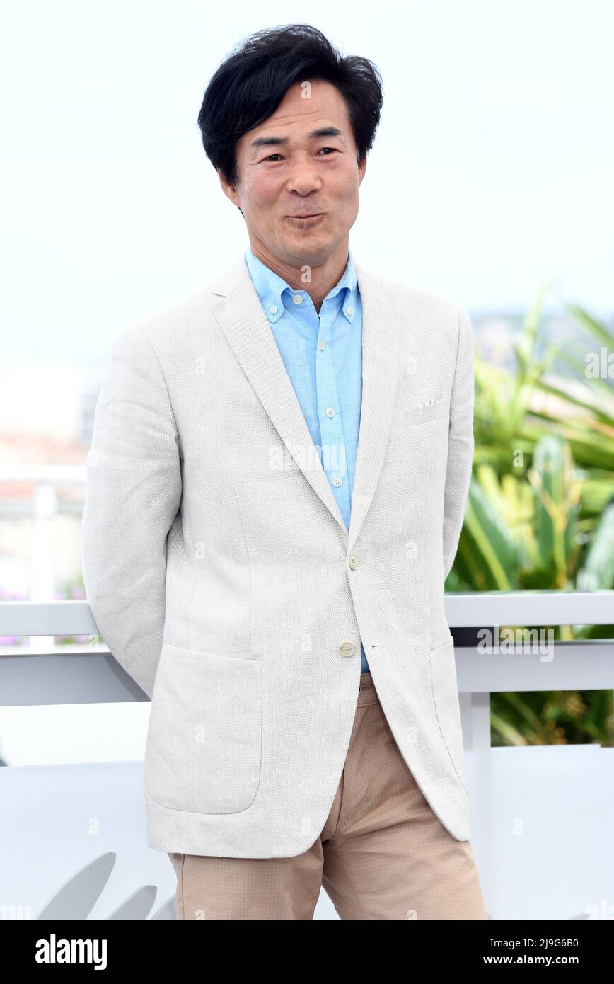 Cannes, France. 23rd May, 2022. South Korean actor Oh Kwang-Rok attends the photo call for All The People I'll Never Be at Palais des Festivals at the 75th Cannes Film Festival, France on Monday, May 23, 2022. Photo by Rune Hellestad/ Credit: UPI/Alamy Live News Stock Photo
