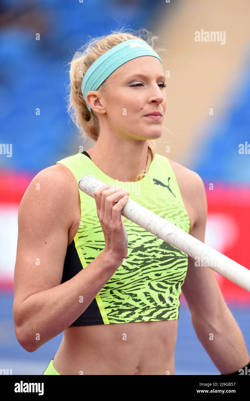 Sandi Morris (USA) wins the women's pole vault at 156 1/4 (4.73m