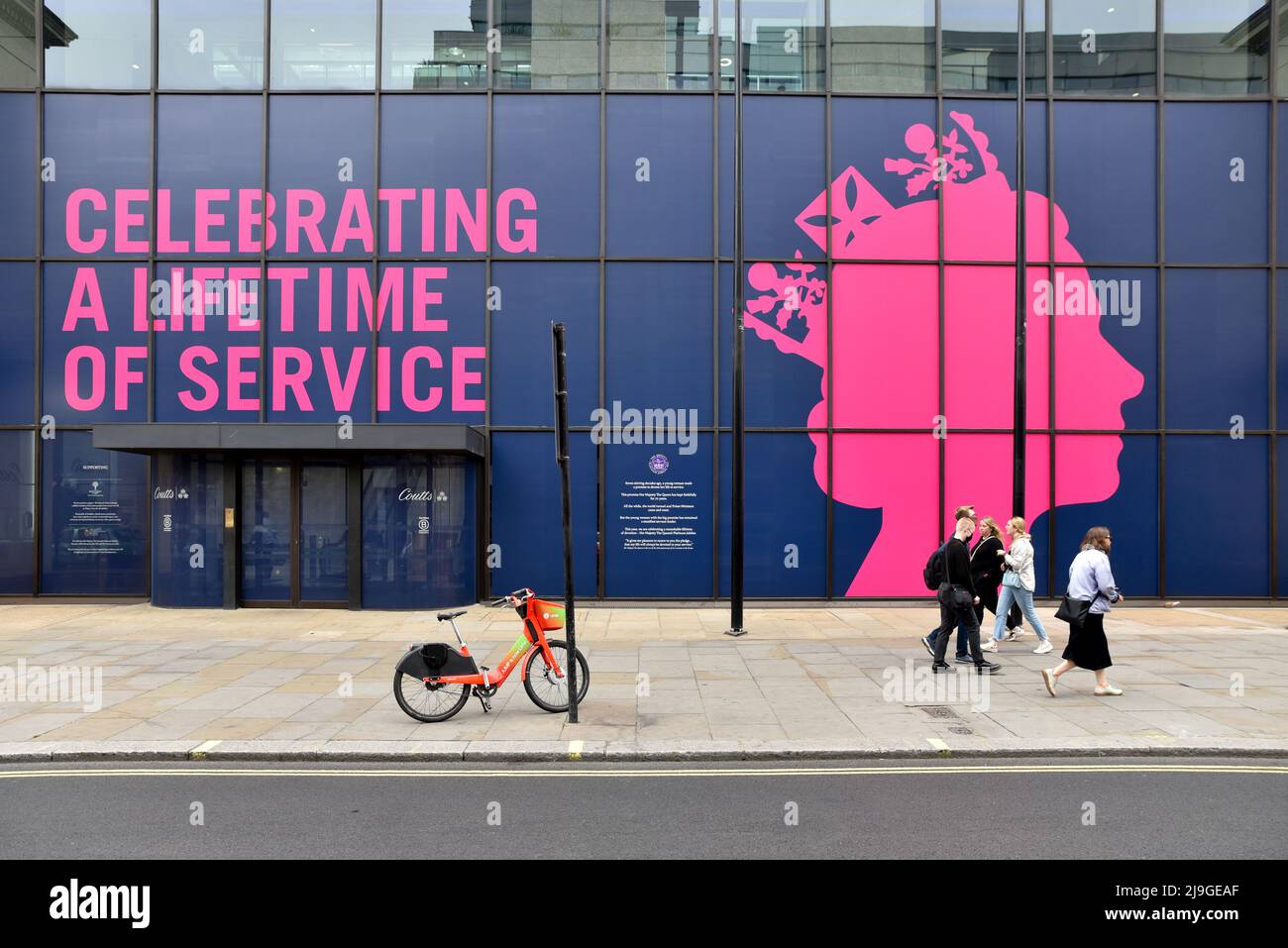 The Strand, London, UK. 23rd May 2022. Shop windows with a Queen's