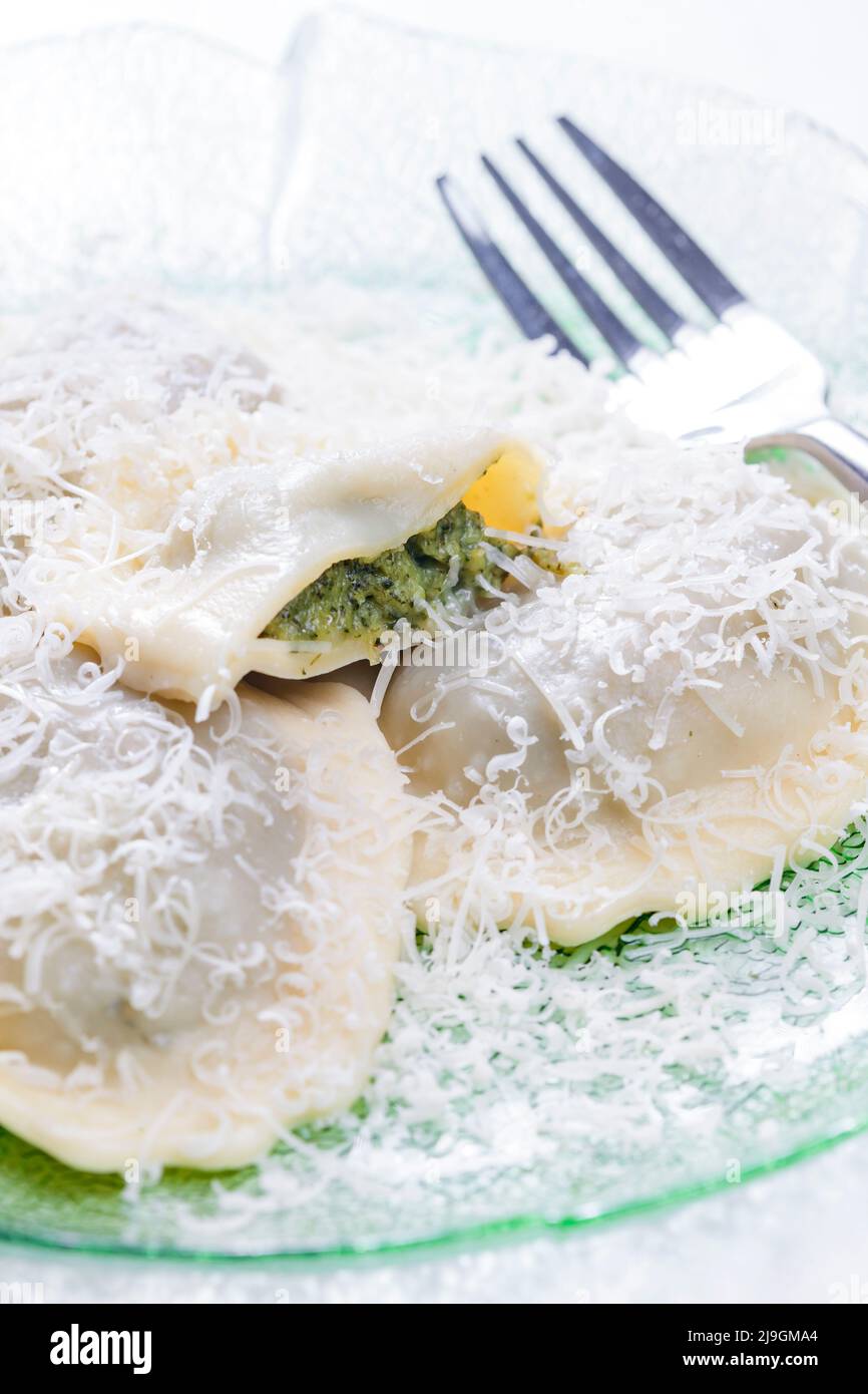 Ravioli filled with spinach and ricotta Stock Photo Alamy
